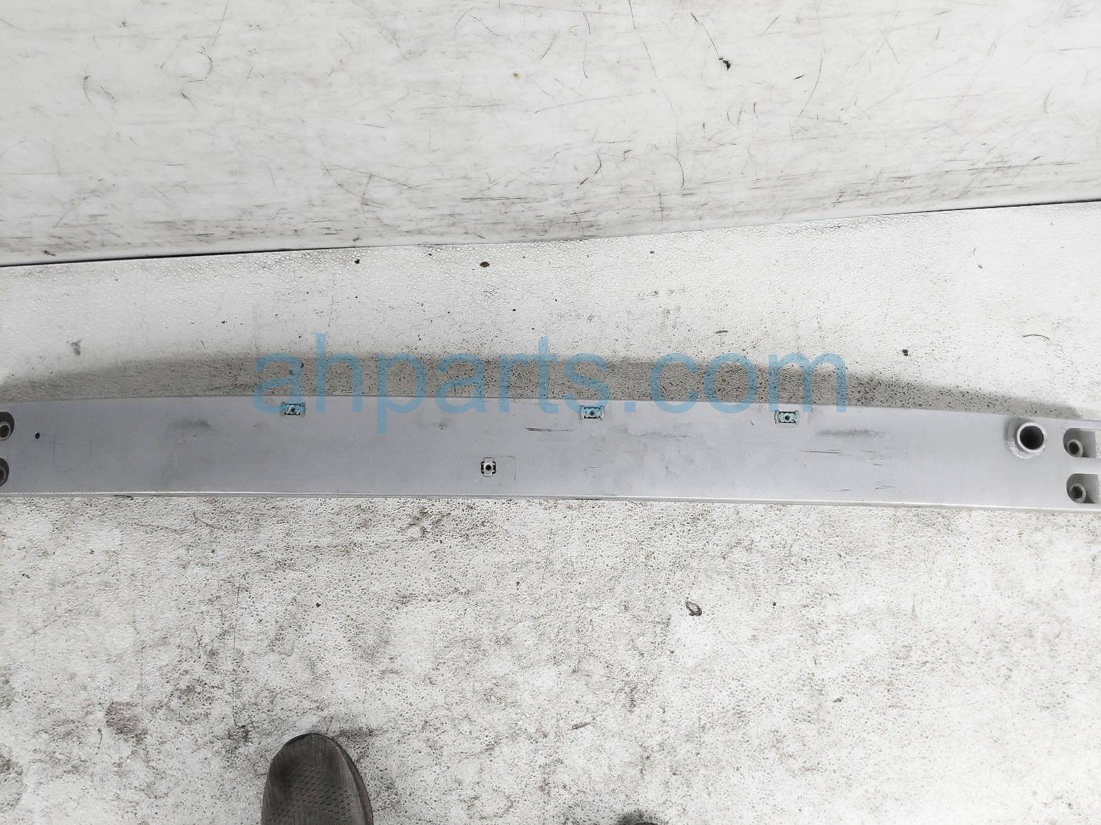 $199 GMC FRONT BUMPER REINFORCEMENT BAR $199 GMC FRONT BUMPER REINFORCEMENT BAR