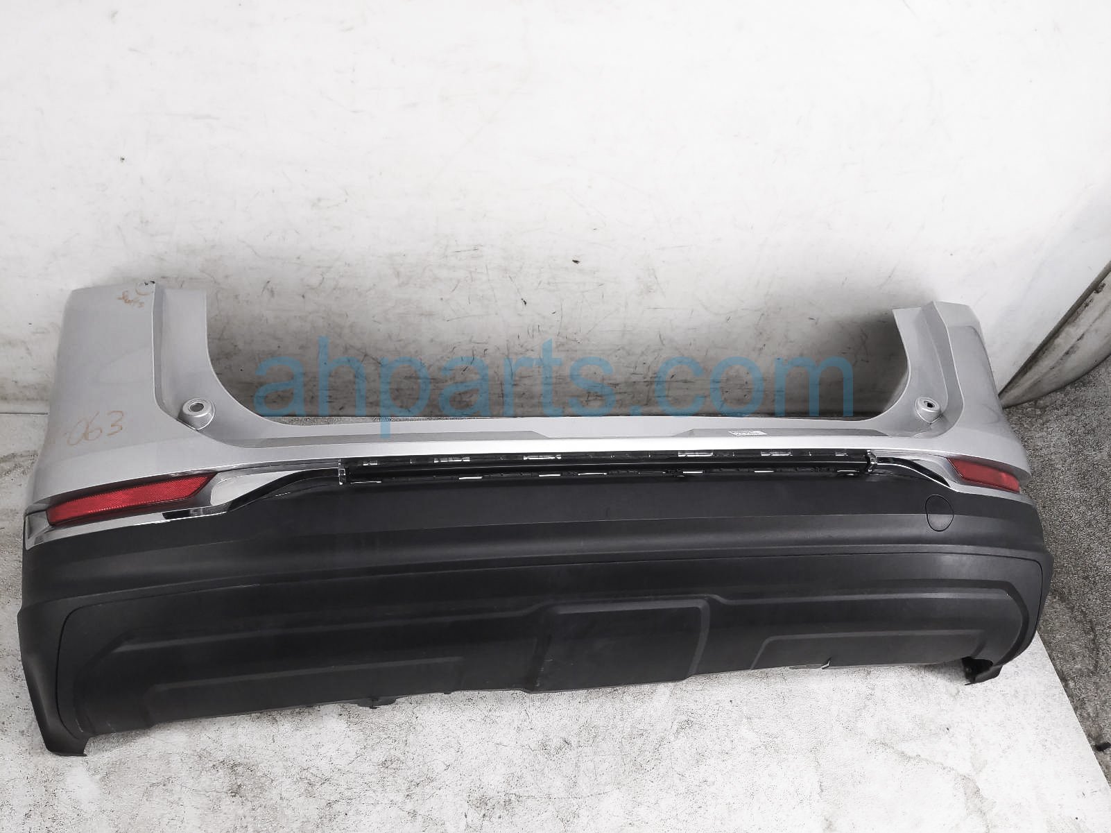 $500 GMC REAR BUMPER COVER - SILVER $500 GMC REAR BUMPER COVER - SILVER