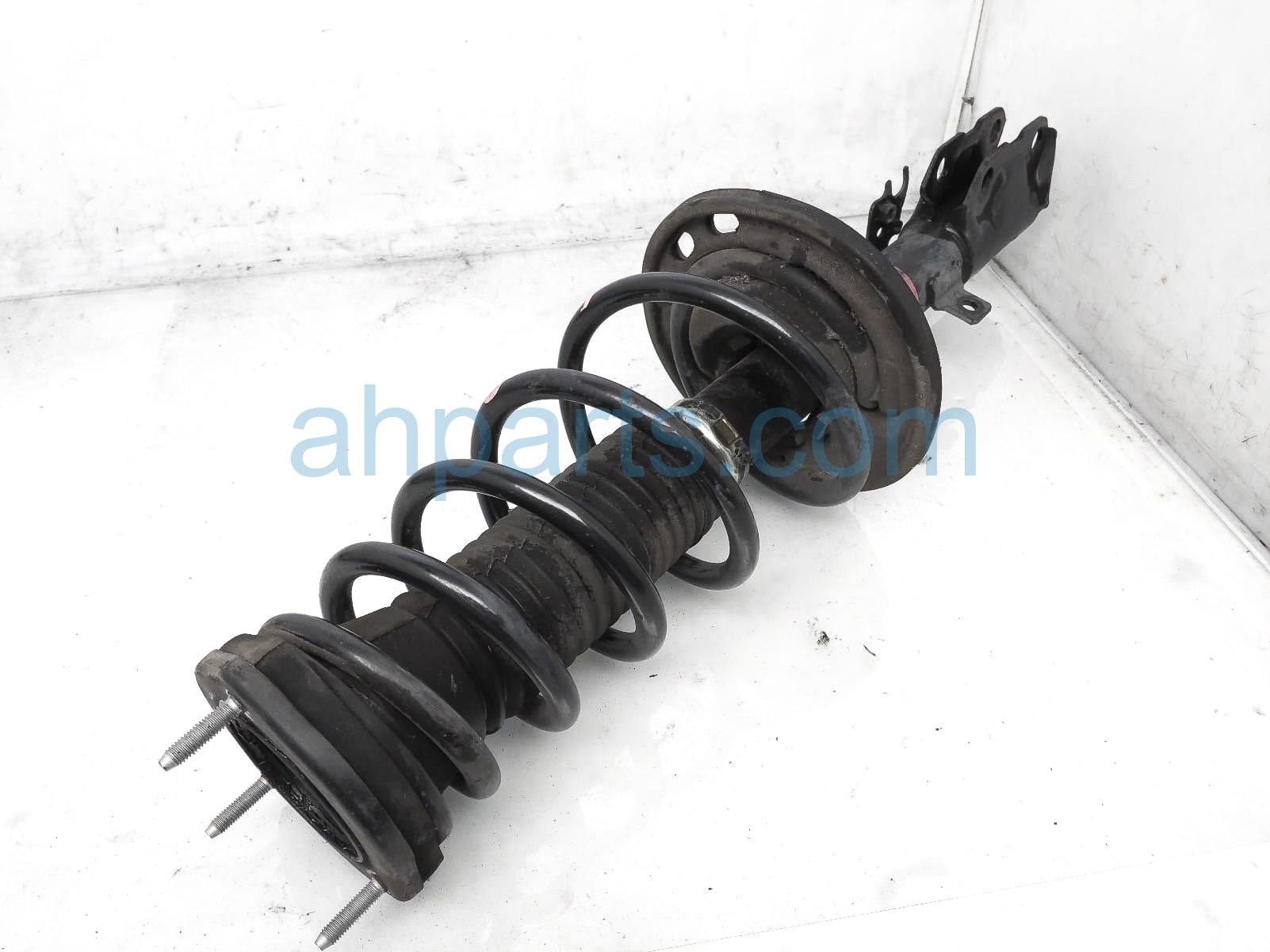 $100 Lexus RR/RH STRUT + SPRING $100 Lexus RR/RH STRUT + SPRING