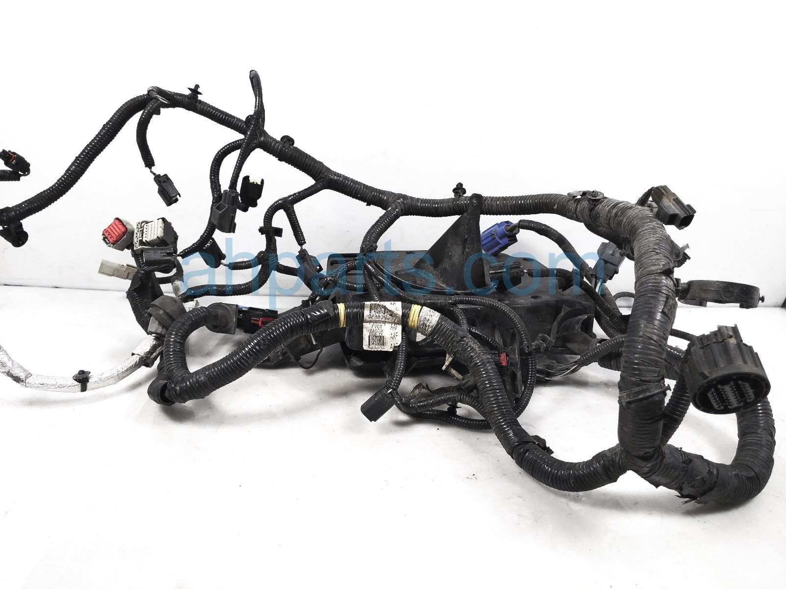 $175 Ford MAIN ENGINE WIRE HARNESS - HYBRID SE