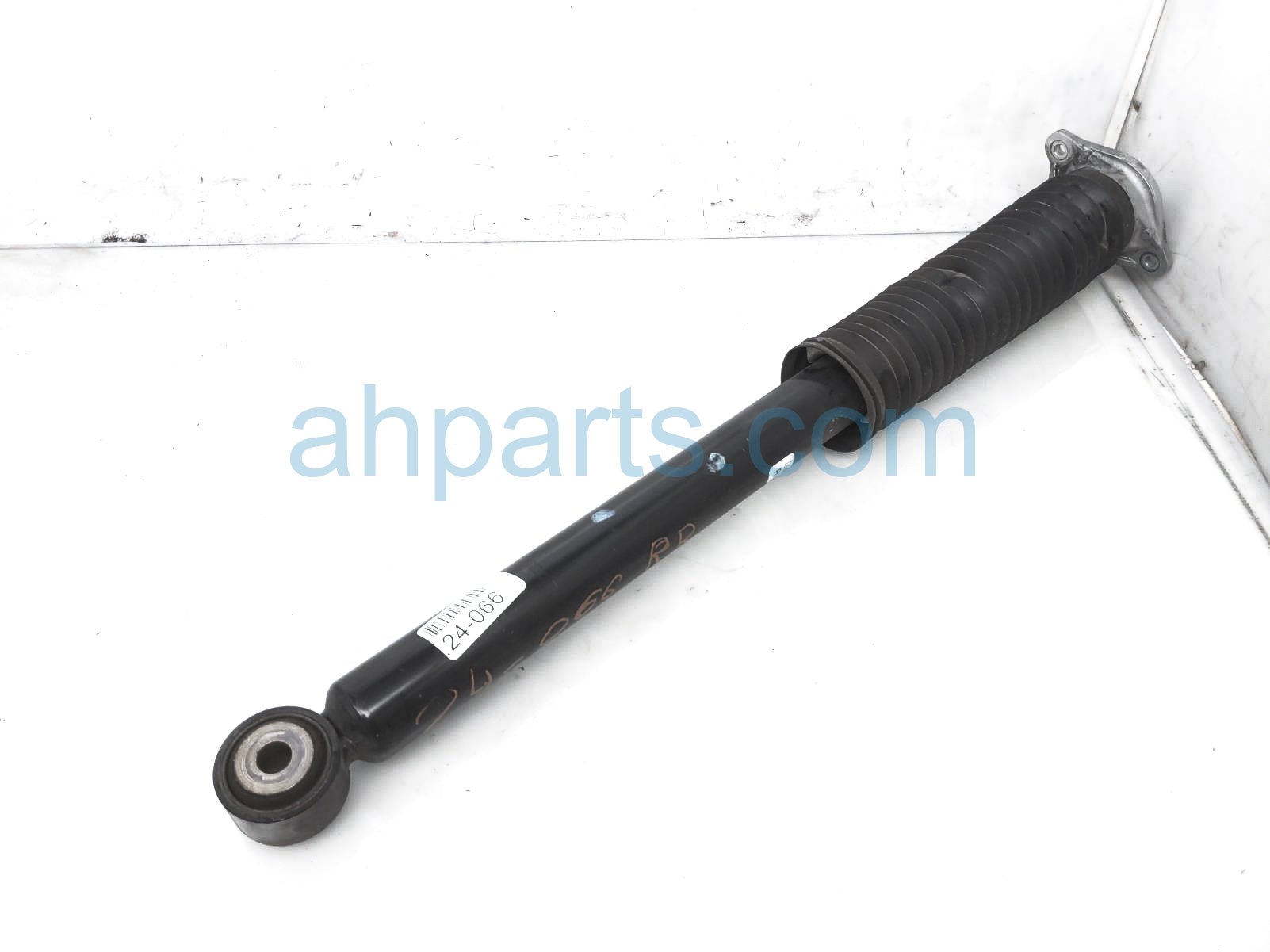 $90 Honda RR/RH SHOCK ABSORBER $90 Honda RR/RH SHOCK ABSORBER