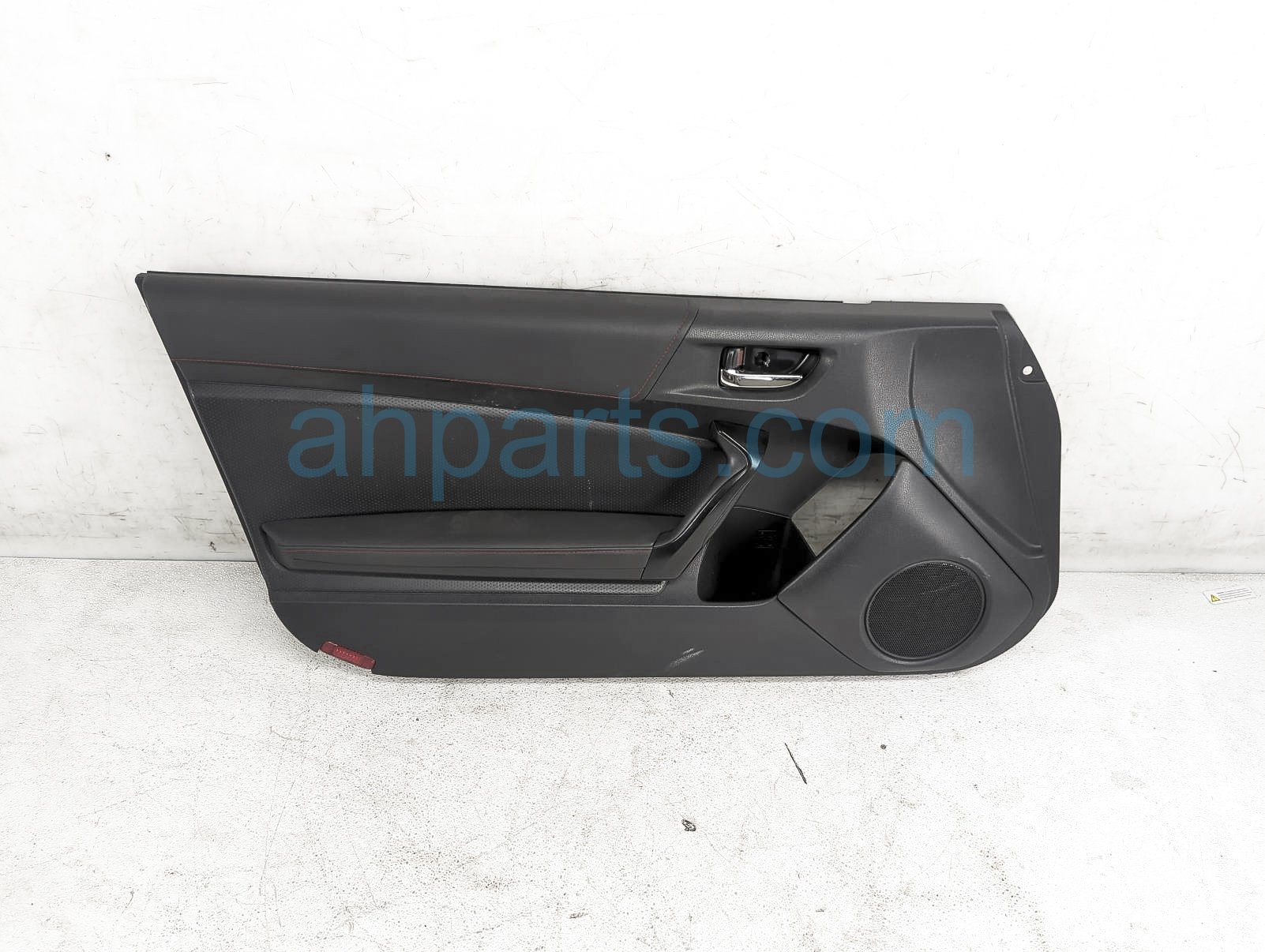 $100 Subaru FR/LH DOOR PANEL - BLK - PREMIUM