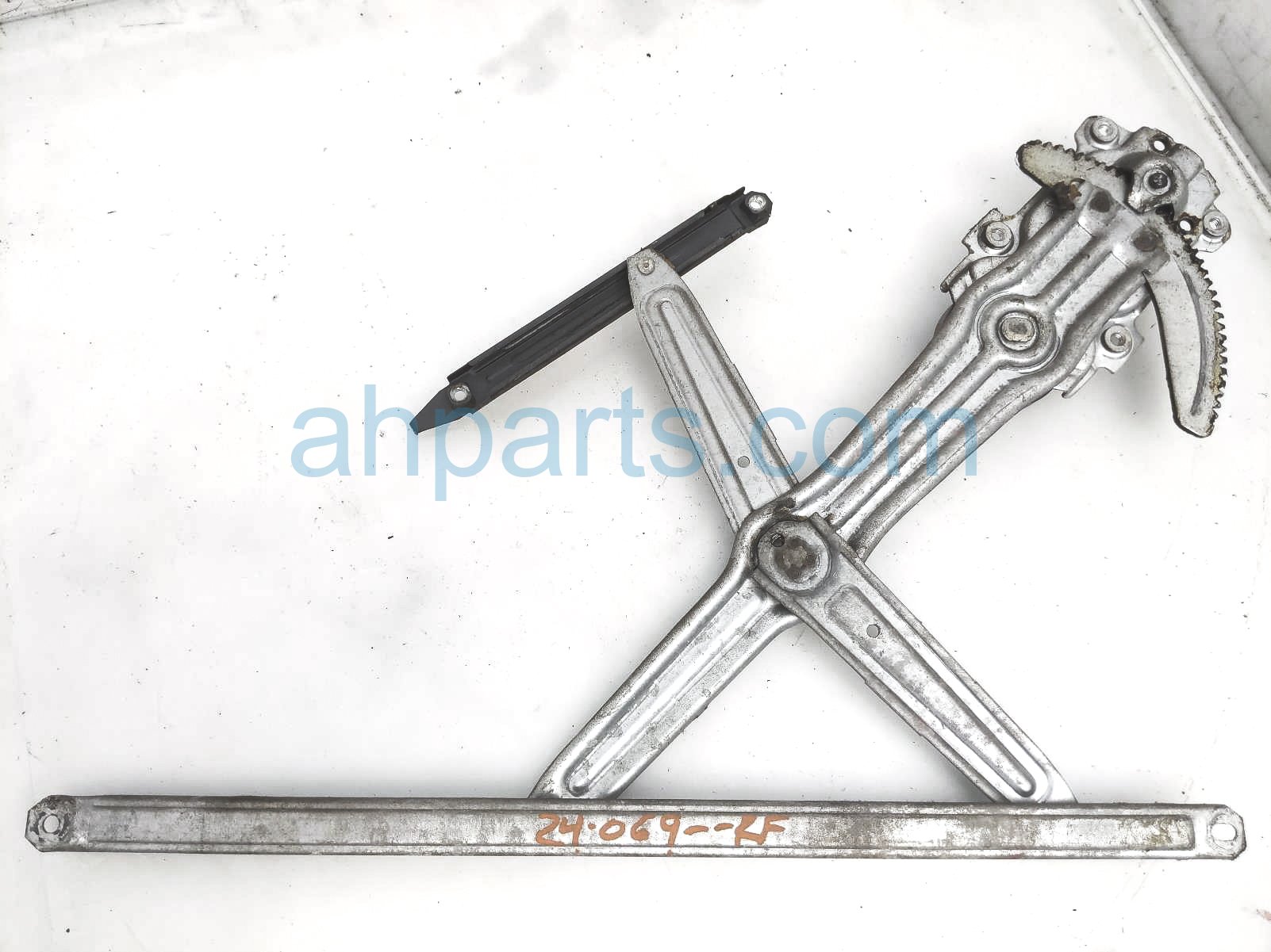 $150 Toyota RH WINDOW REGULATOR & MOTOR $150 Toyota RH WINDOW REGULATOR & MOTOR