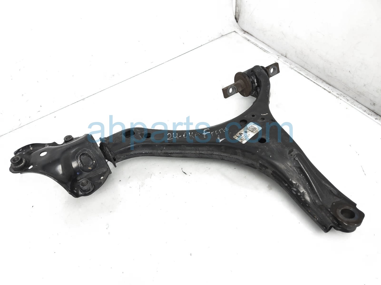 $125 Honda FR/LH LOWER CONTROL ARM $125 Honda FR/LH LOWER CONTROL ARM