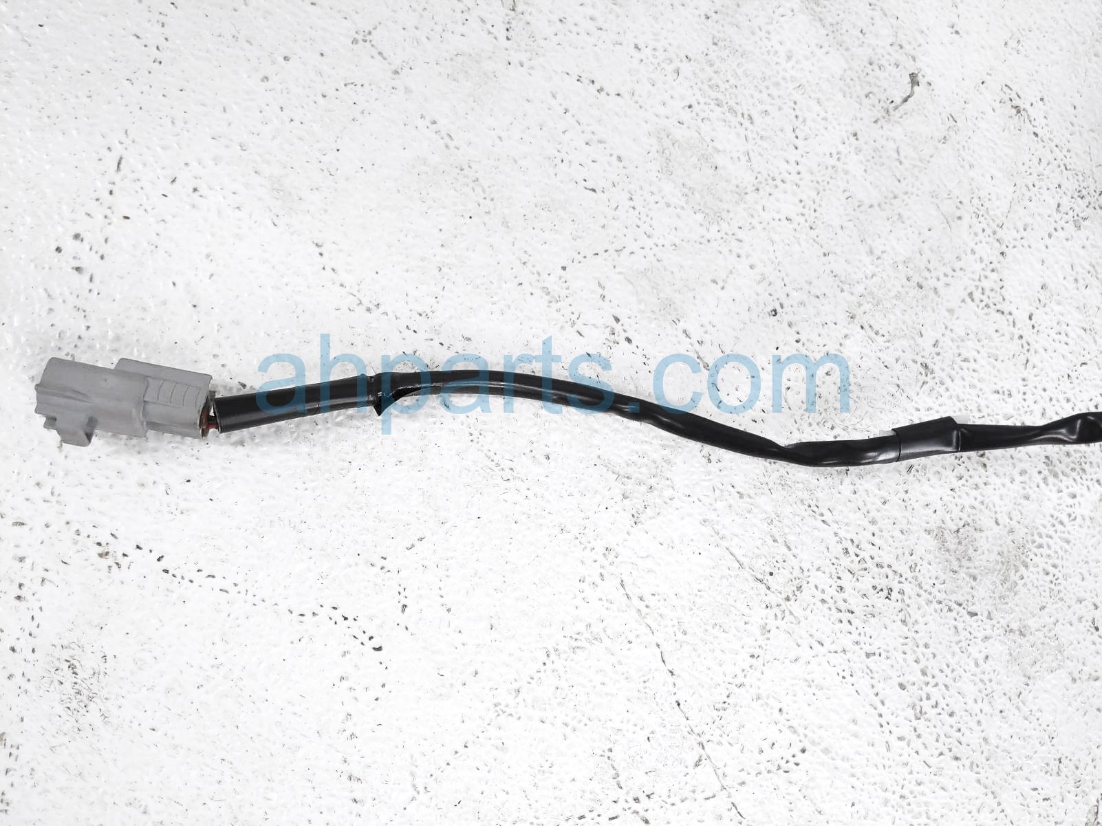 台台台　6060100 Sold 2005 Lexus Sc430 Convertible Top Lift ( Assembly ) 64360-24010-C0
