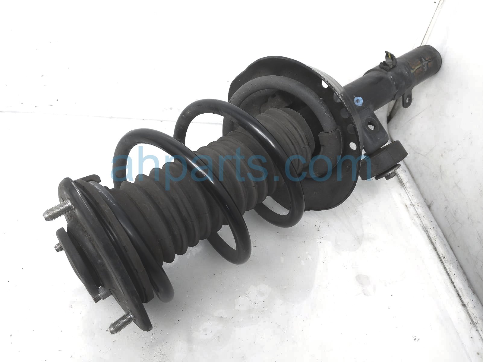 $125 Honda FR/LH STRUT + SPRING $125 Honda FR/LH STRUT + SPRING
