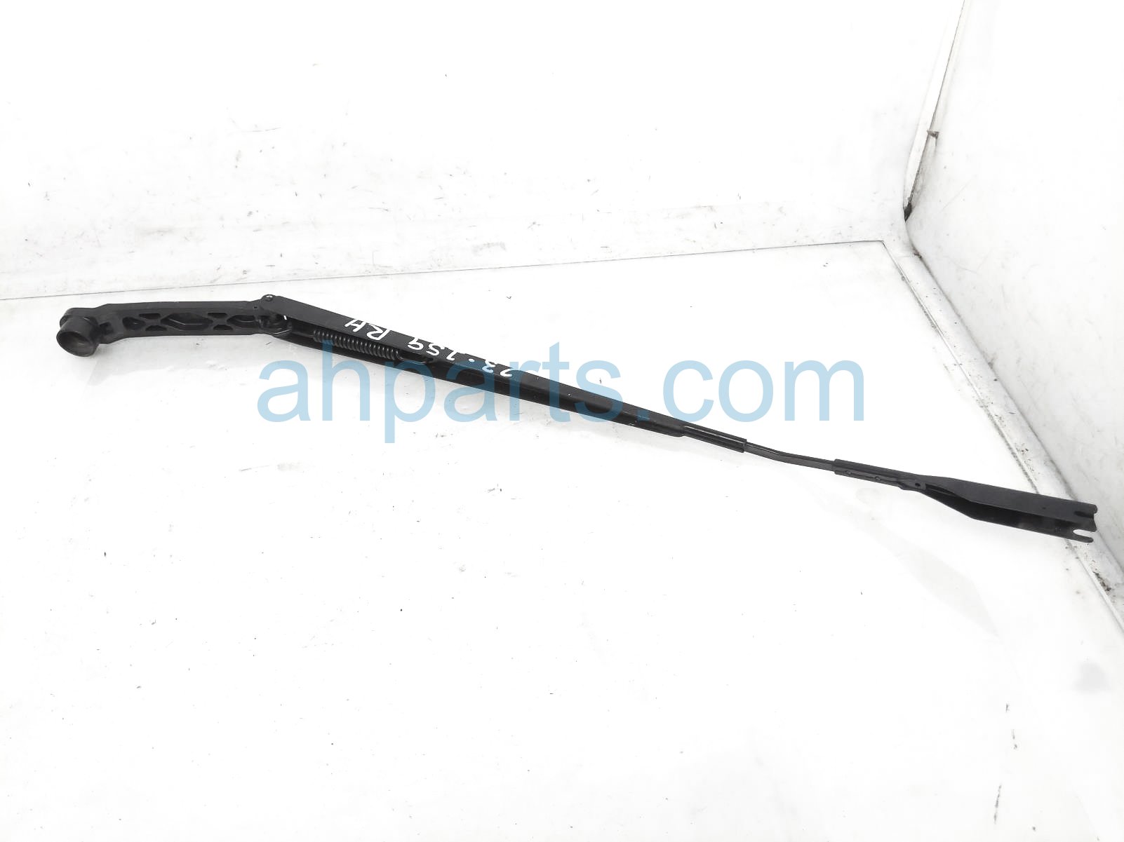 $25 Subaru RH WINDSHIELD WIPER ARM $25 Subaru RH WINDSHIELD WIPER ARM