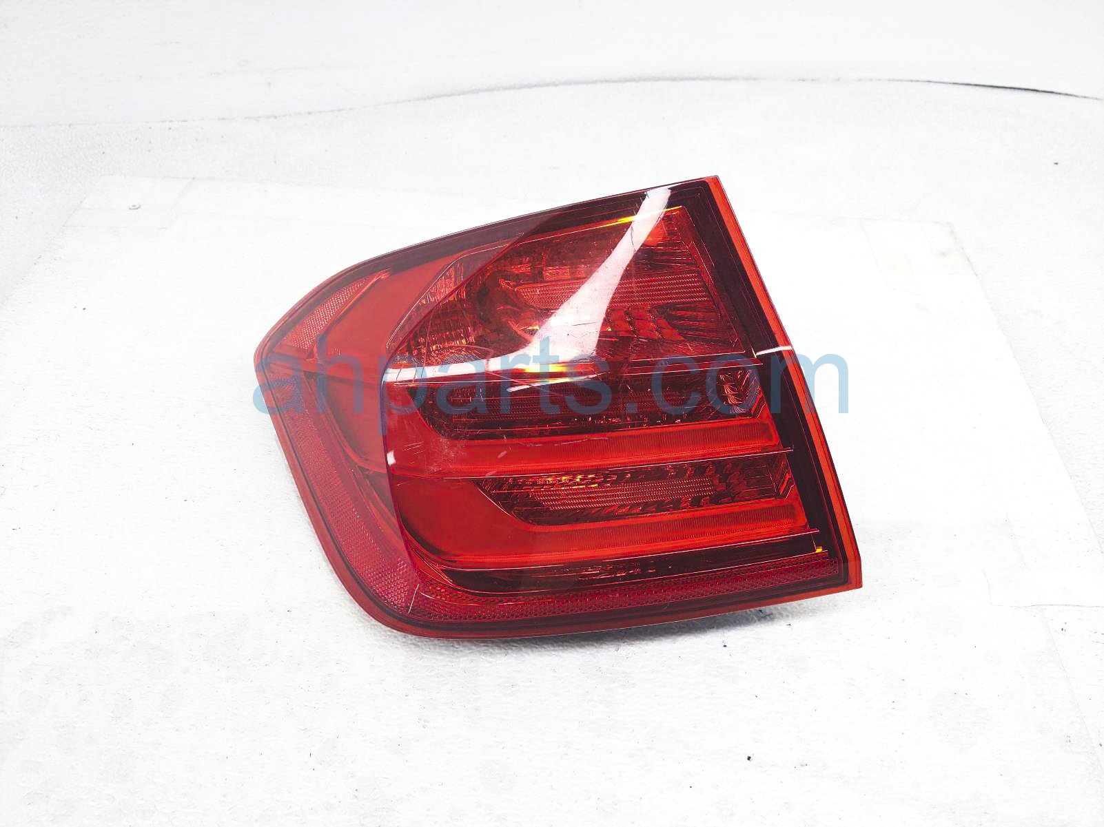 $75 BMW LH TAIL LAMP (ON BODY) $75 BMW LH TAIL LAMP (ON BODY)