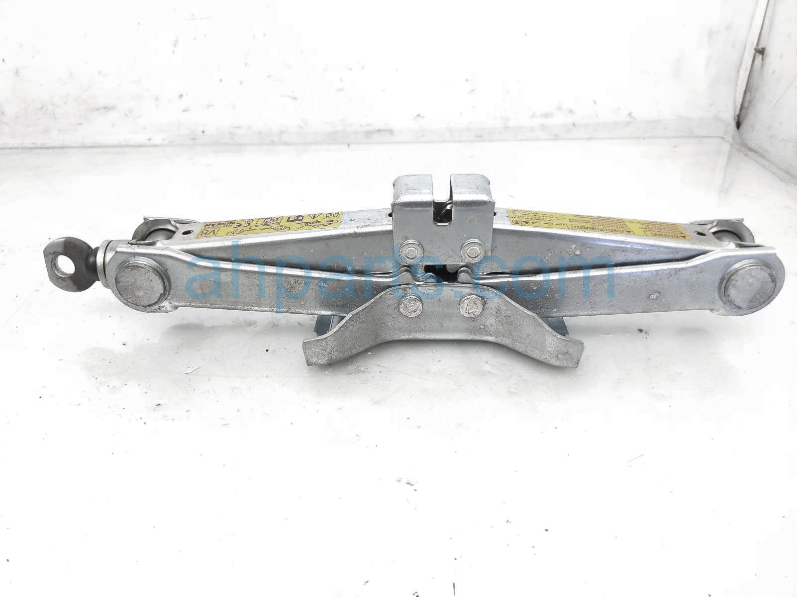 Sold 2009 Infiniti G37 Jack Tool 99550-JJ60A,