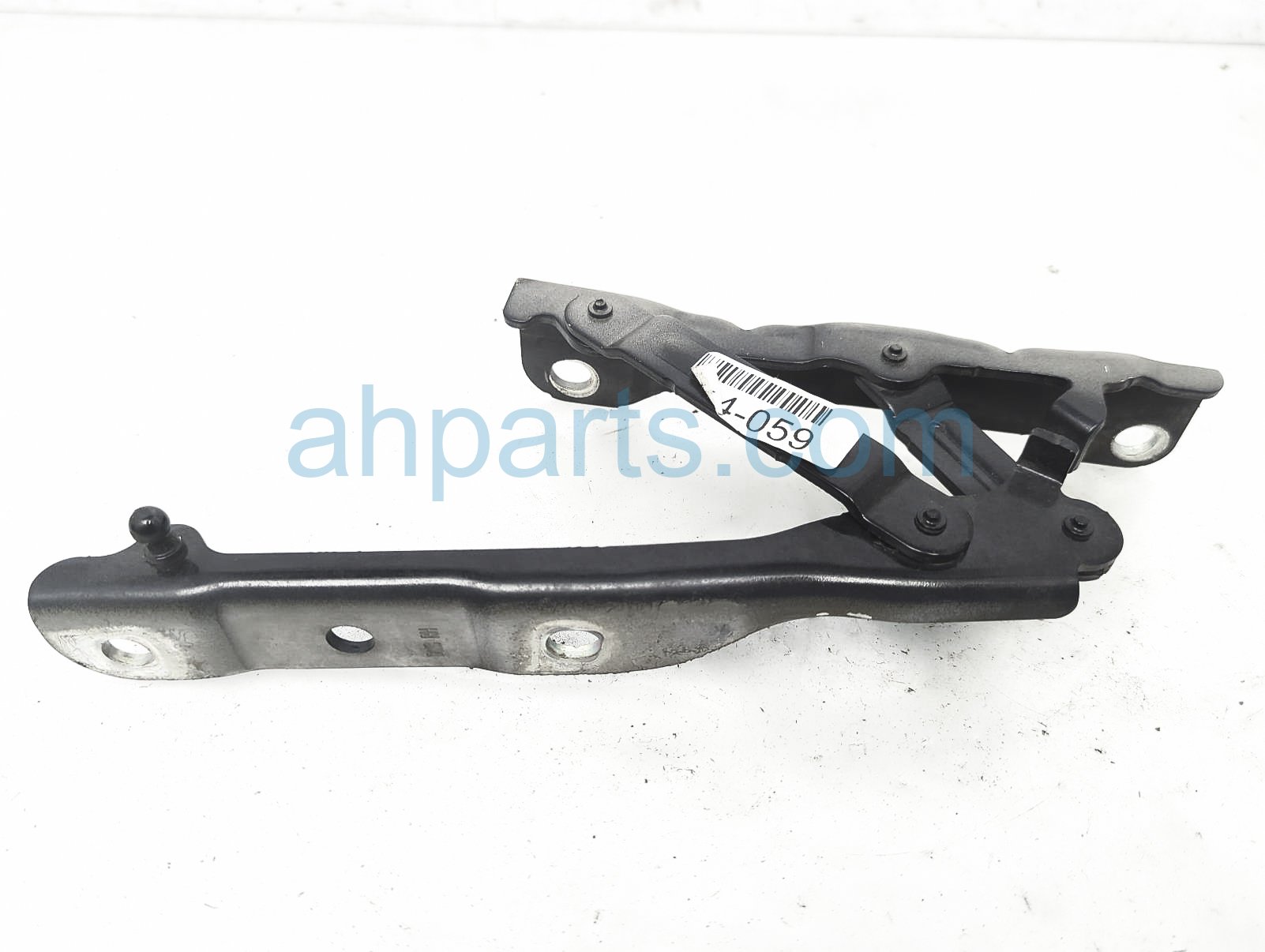 $50 Hyundai RH SIDE HOOD HINGE - BLK $50 Hyundai RH SIDE HOOD HINGE - BLK