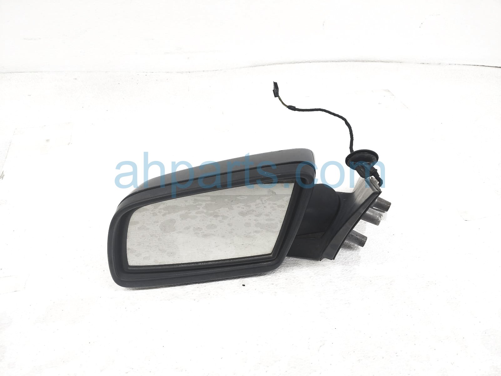 $100 BMW LH SIDE VIEW MIRROR - BLACK $100 BMW LH SIDE VIEW MIRROR - BLACK