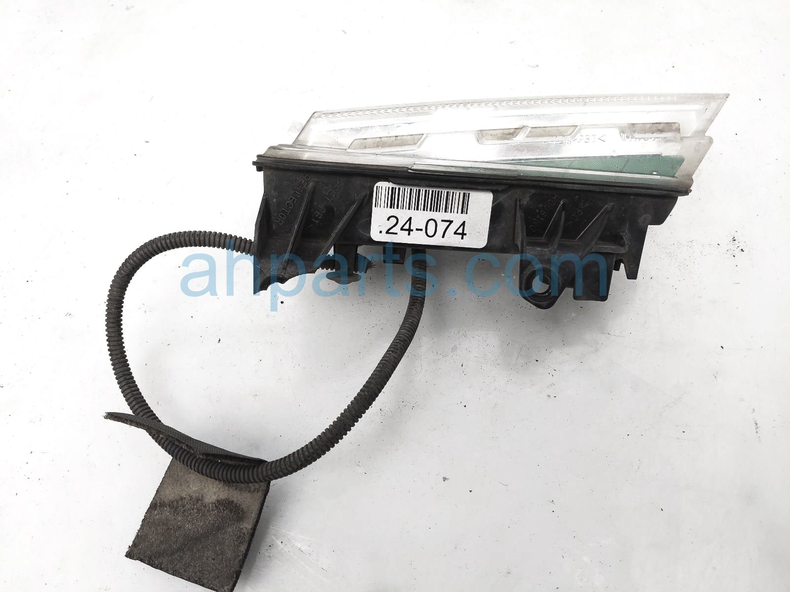 $35 Infiniti RH TURN SIGNAL LAMP / LIGHT - HAZE