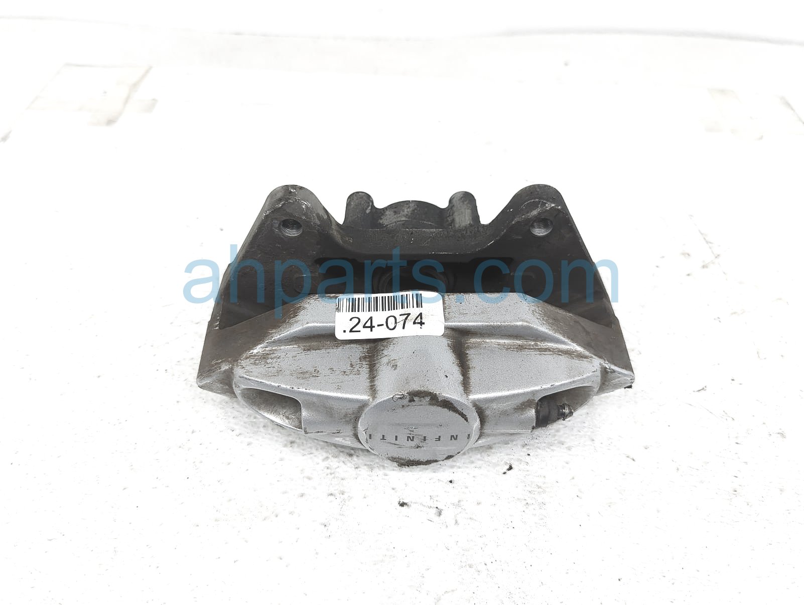 $109 Infiniti RR/RH BRAKE CALIPER - SILVER $109 Infiniti RR/RH BRAKE CALIPER - SILVER