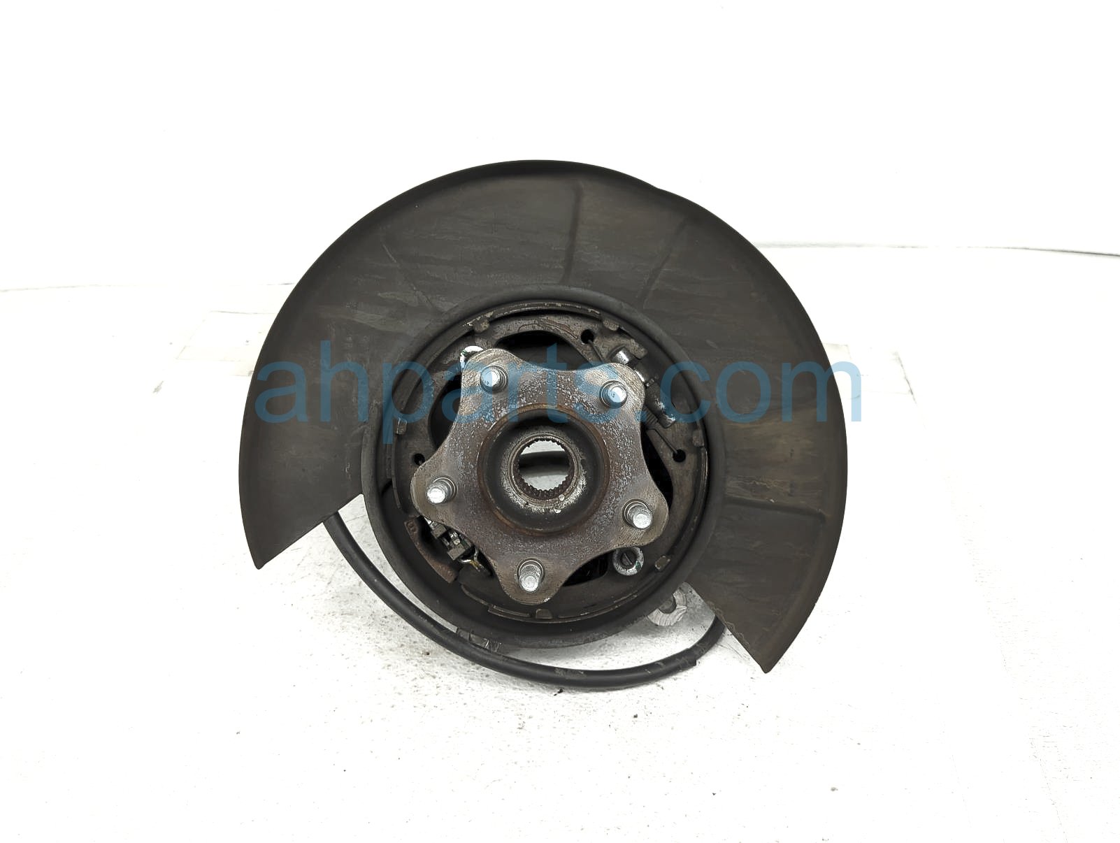 $69 Infiniti RR/RH SPINDLE KNUCKLE HUB $69 Infiniti RR/RH SPINDLE KNUCKLE HUB