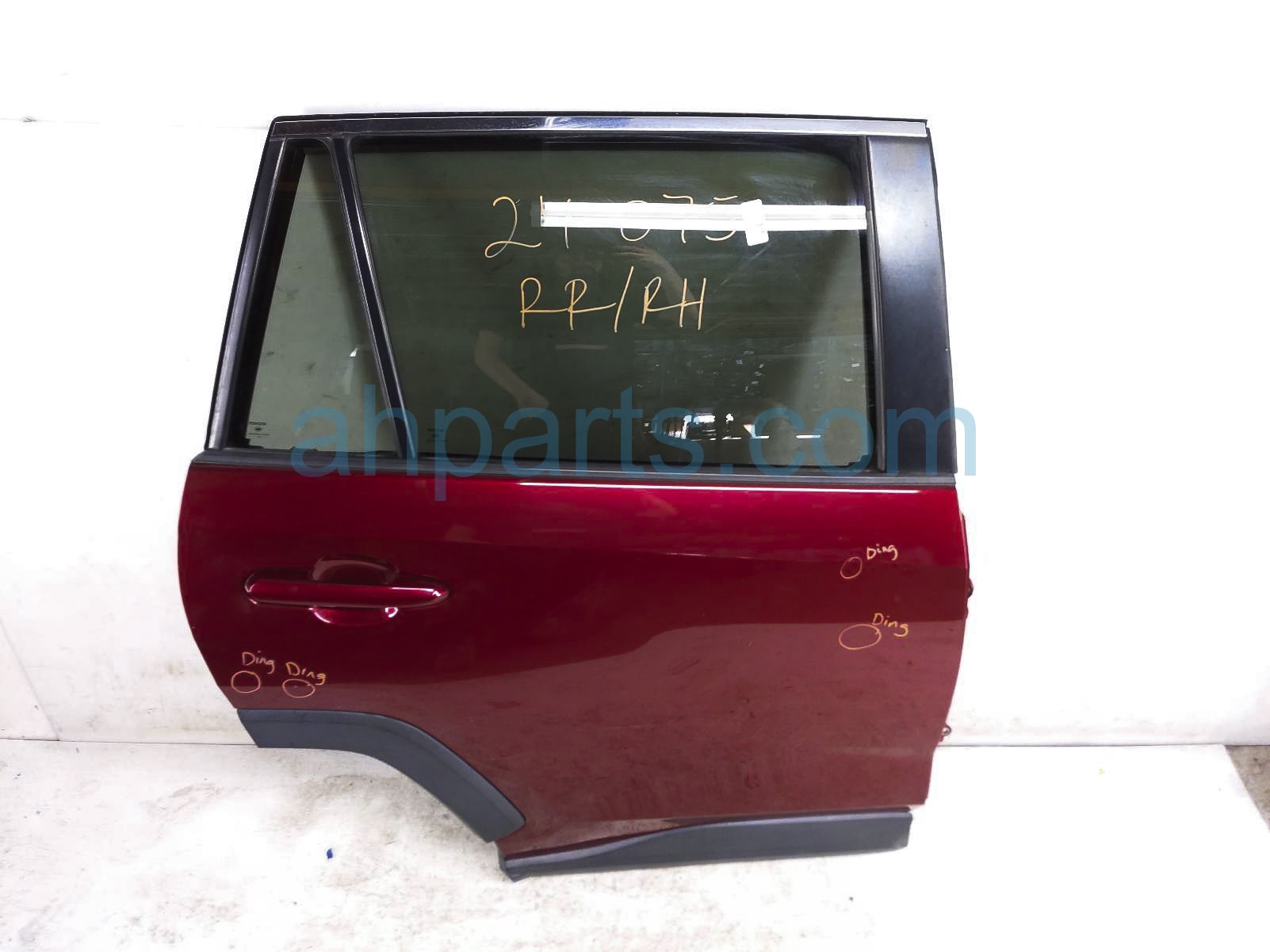 $895 Toyota RR/RH DOOR - RED - NO INSIDE TRIM* $895 Toyota RR/RH DOOR - RED - NO INSIDE TRIM*