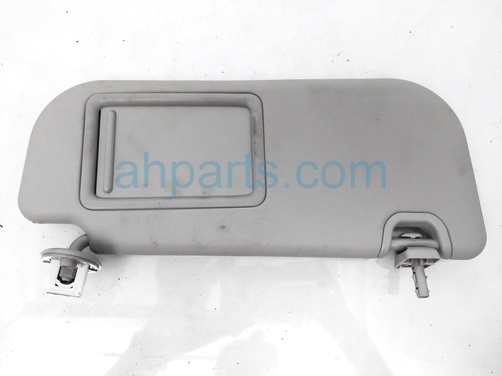$45 Toyota RH SUN VISOR - GREY $45 Toyota RH SUN VISOR - GREY
