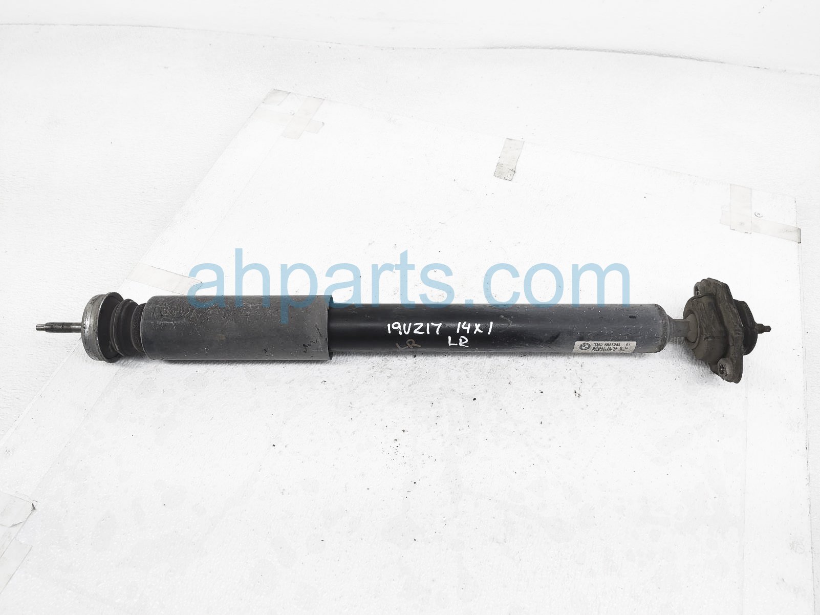 $50 BMW RR/LH SHOCK ABSORBER / STRUT