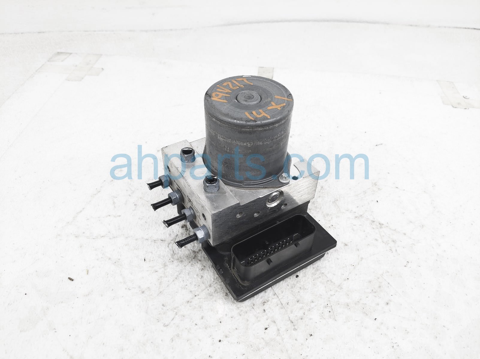 $135 BMW ABS / VSA PUMP / MODULATOR $135 BMW ABS / VSA PUMP / MODULATOR