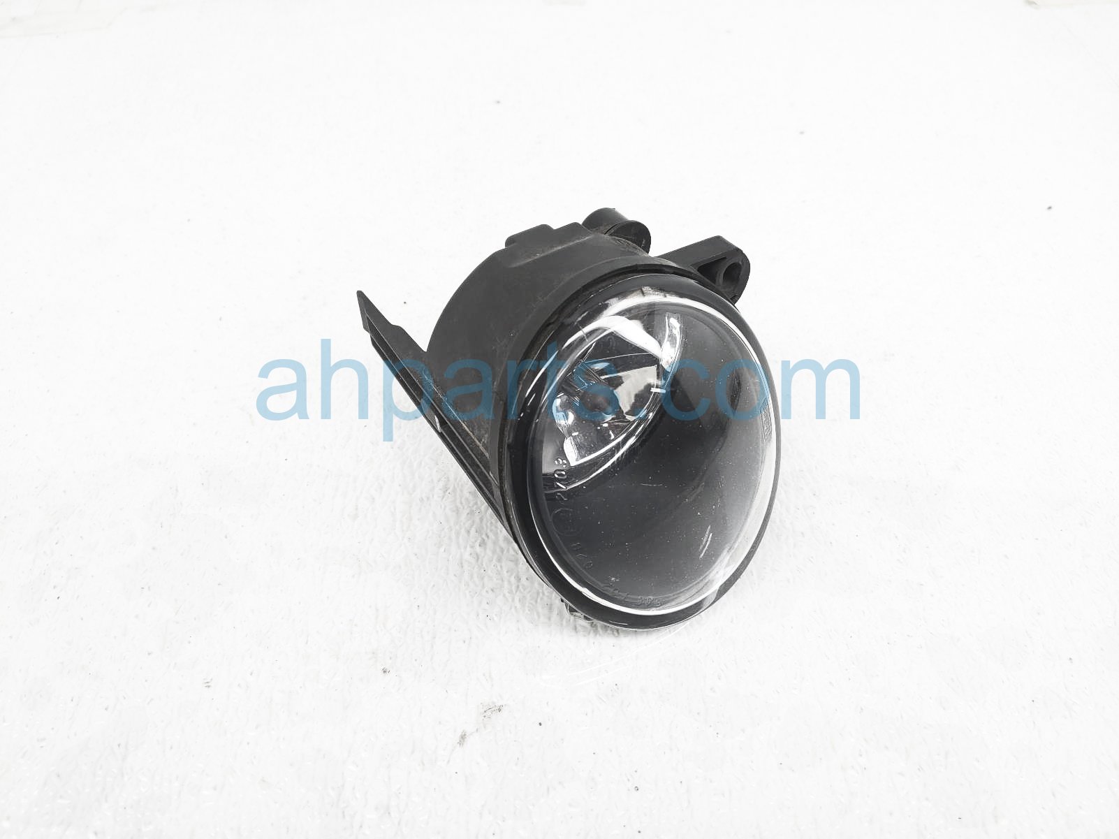 $45 BMW LH SIDE FOG LAMP / LIGHT