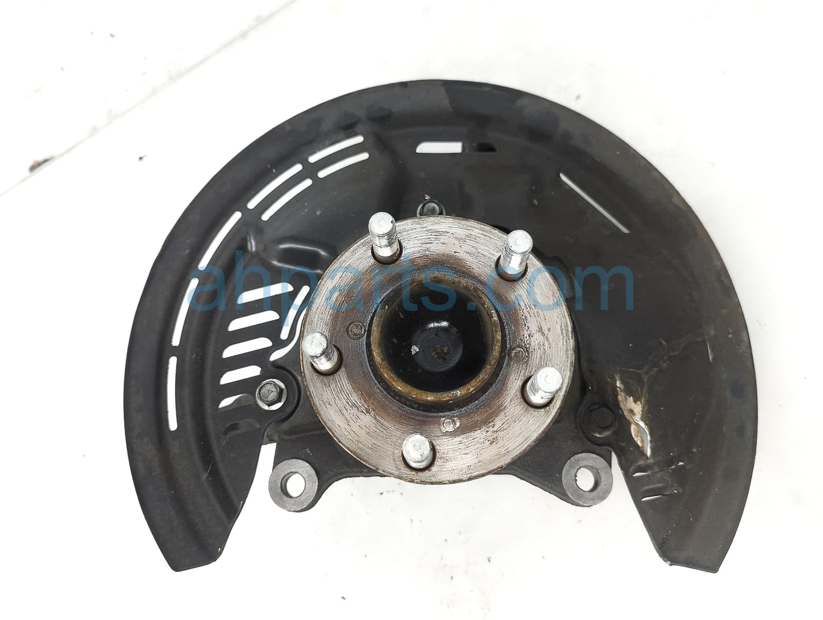 $45 Subaru FR/LH SPINDLE KNUCKLE HUB $45 Subaru FR/LH SPINDLE KNUCKLE HUB