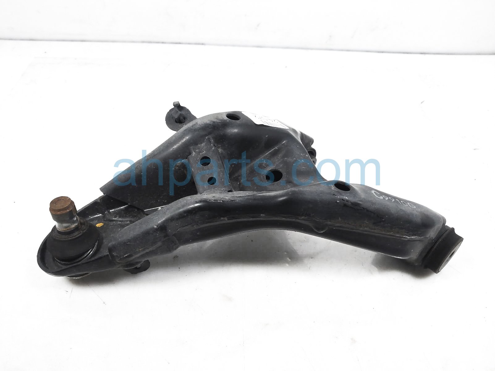 $44 Subaru RR/RH UPPER CONTROL ARM