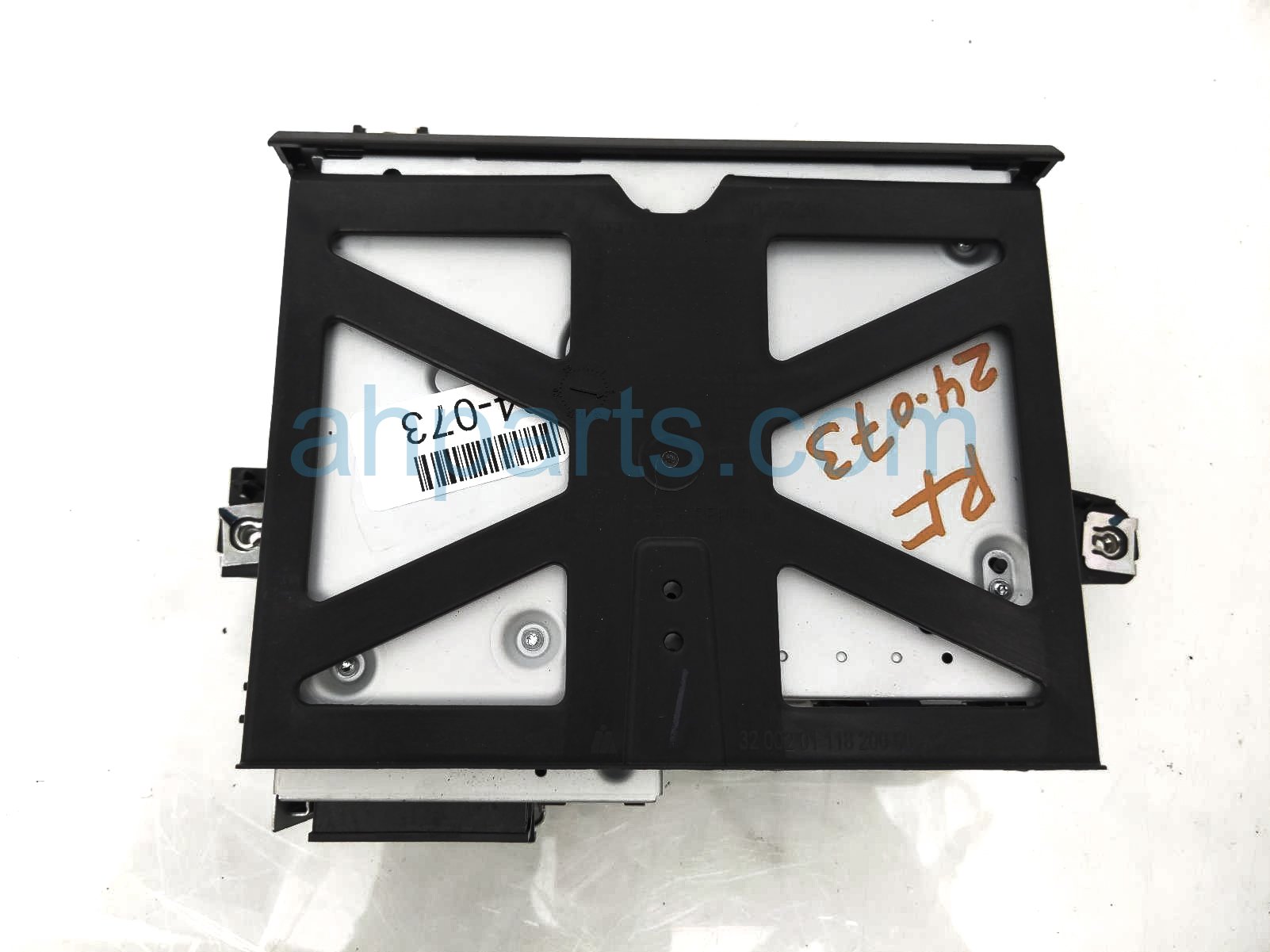 $650 Audi RADIO RECEIVER CONTROL UNIT ASSY * $650 Audi RADIO RECEIVER CONTROL UNIT ASSY *