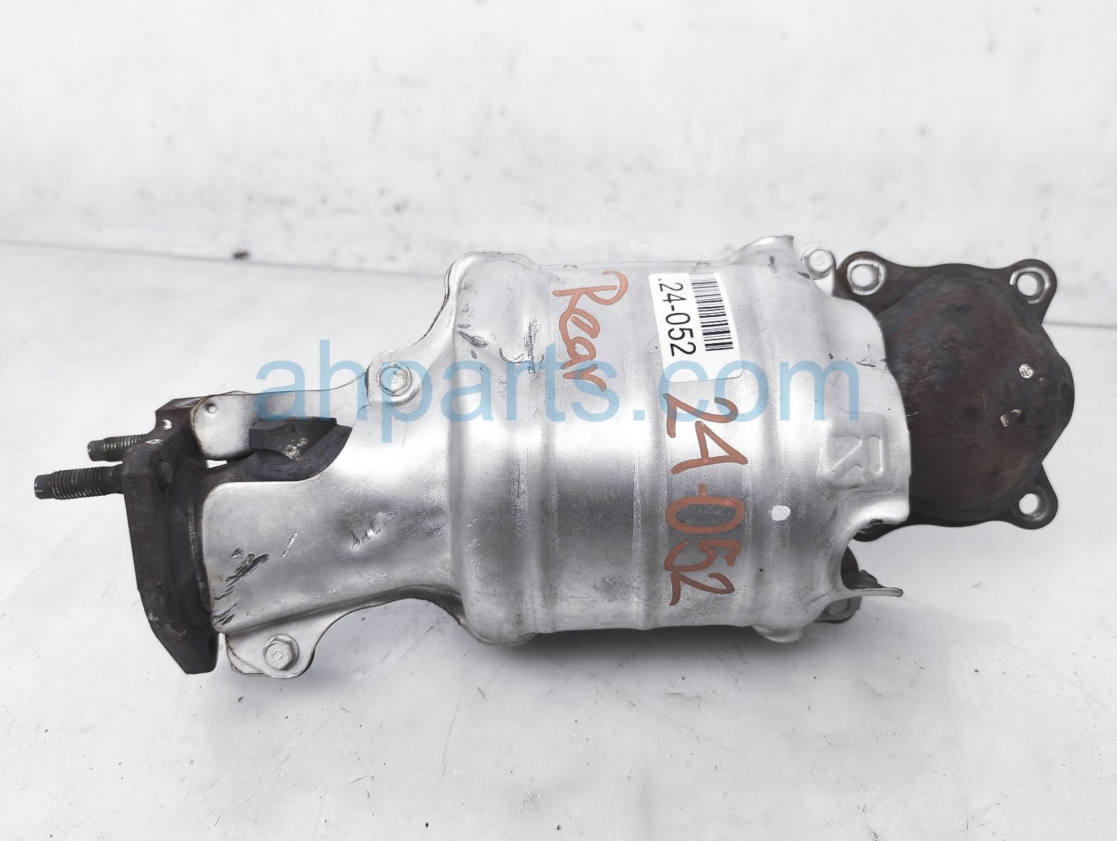 $299 Honda REAR EXHAUST MANIFOLD $299 Honda REAR EXHAUST MANIFOLD