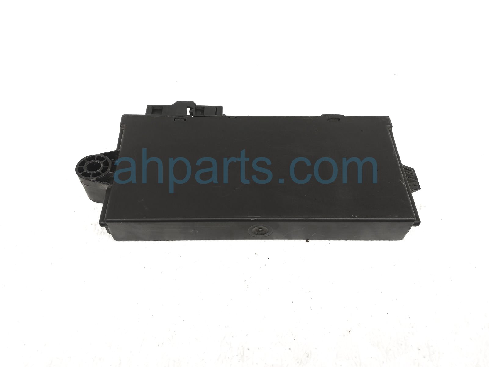 Sold 2007 BMW 328i Theft Locking Control Unit 61 35 6 943 831 Replacement Sold 2007 BMW 328i Theft Locking Control Unit 61 35 6 943 831 Replacement