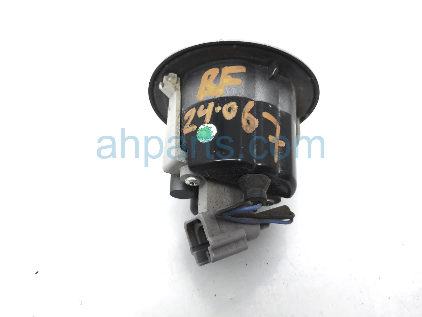 $24 Nissan RH FLASHER TURN SIGNAL LIGHT - NOTES $24 Nissan RH FLASHER TURN SIGNAL LIGHT - NOTES