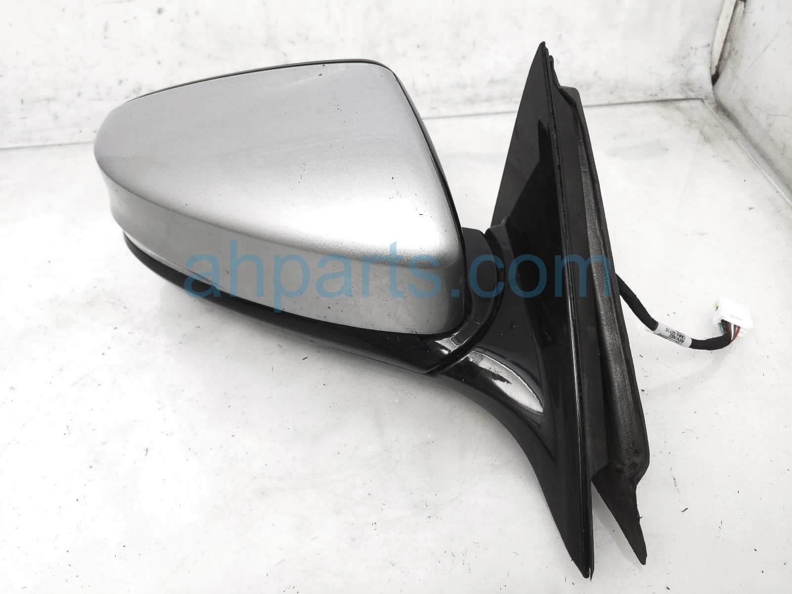 Sold 2020 Acura TLX Rear Passenger Side View Mirror - Silver 76200