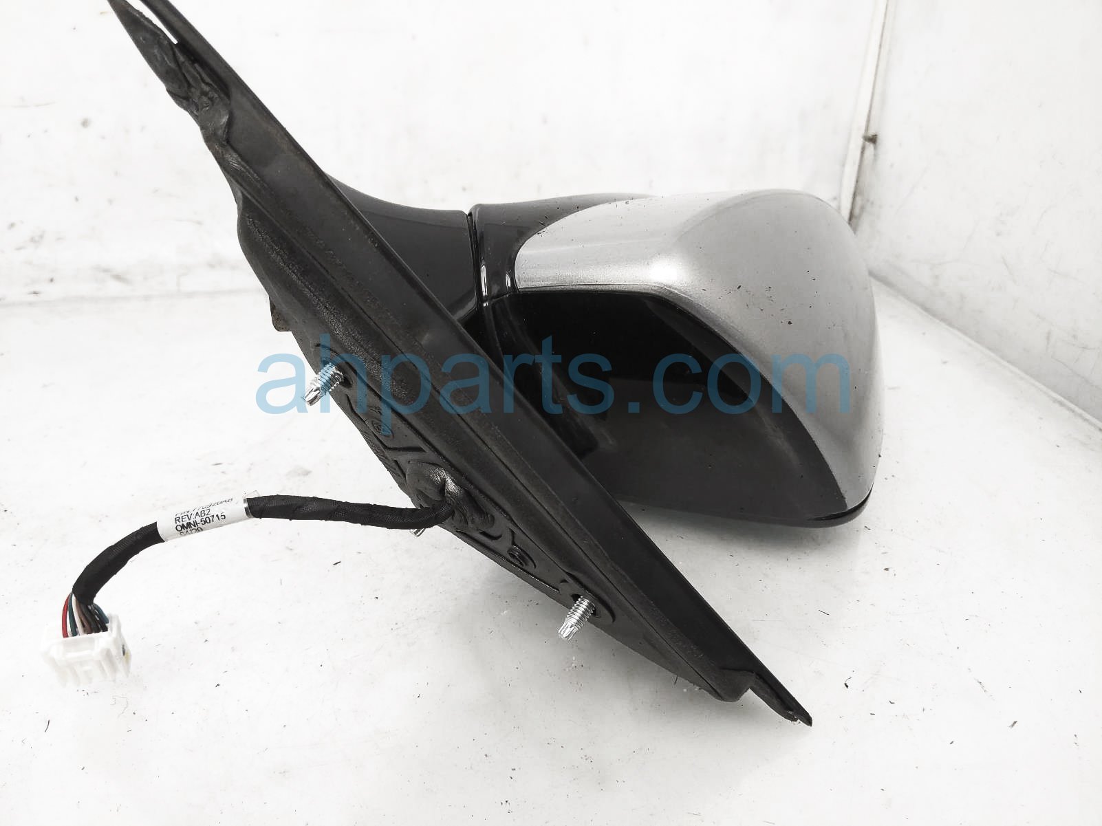Sold 2020 Acura TLX Rear Passenger Side View Mirror - Silver 76200 Sold 2020 Acura TLX Rear Passenger Side View Mirror - Silver 76200