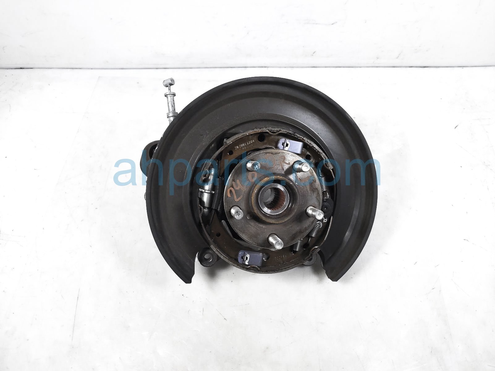 $50 Subaru RR/LH SPINDLE KNUCKLE W/HUB ASSY $50 Subaru RR/LH SPINDLE KNUCKLE W/HUB ASSY