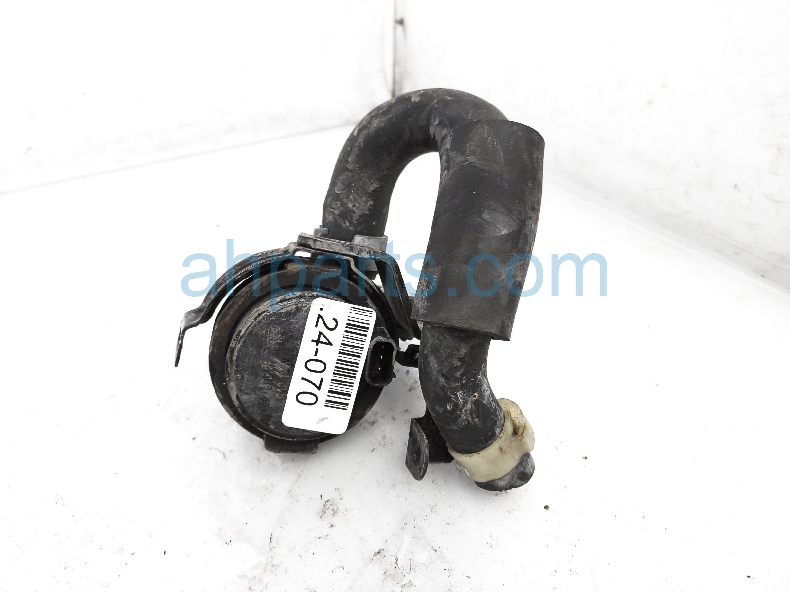 $50 Honda AUXILIARY ELECTRIC WATER PUMP $50 Honda AUXILIARY ELECTRIC WATER PUMP