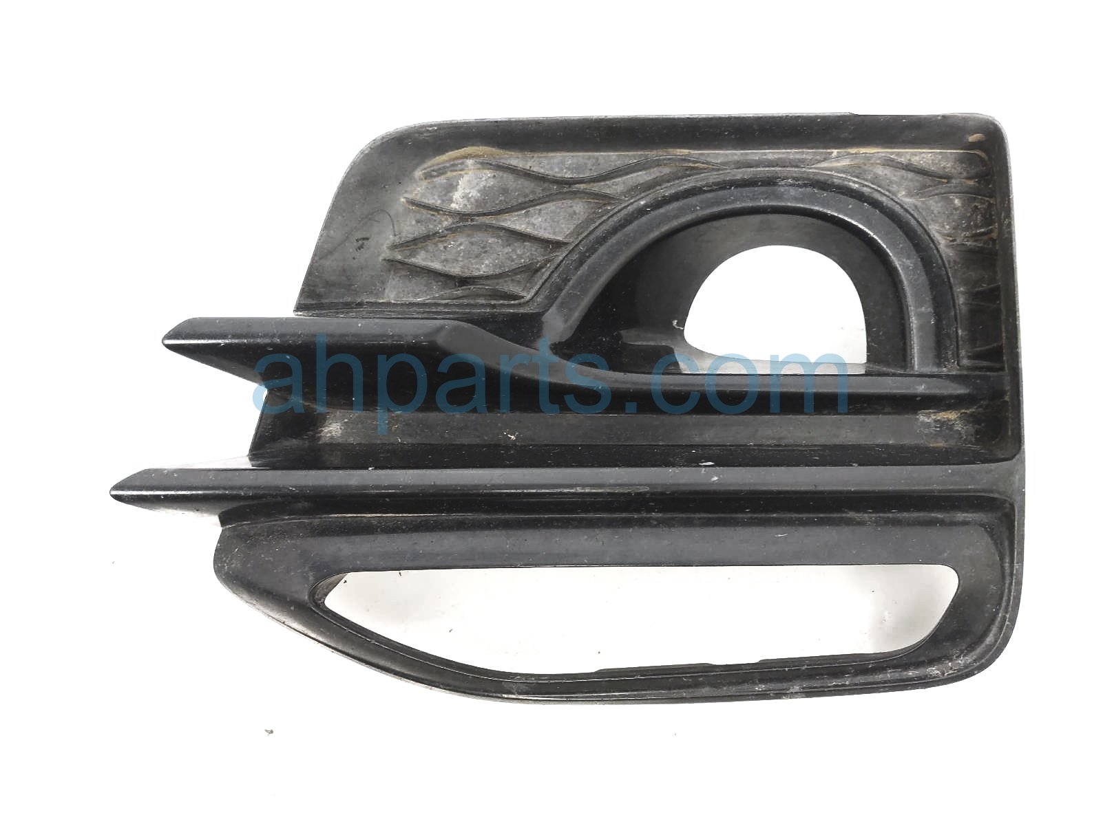 $50 Infiniti RH FOGLIGHT GRILLE - SPORT W/DELUXE $50 Infiniti RH FOGLIGHT GRILLE - SPORT W/DELUXE