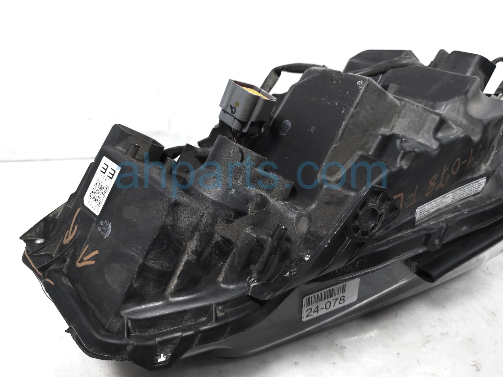 Sold 2022 Subaru WRX Headlight Driver Headlamp / Light 84002VC110