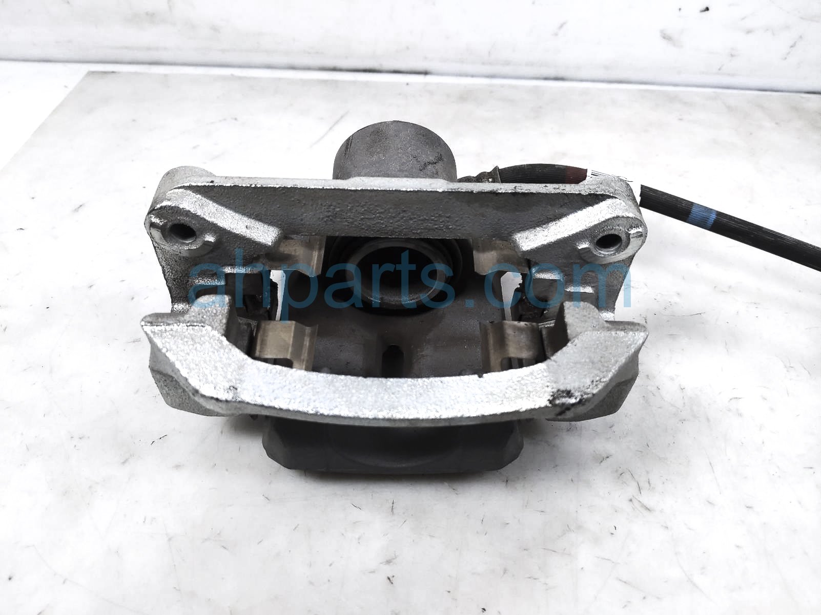 $25 Subaru RR/LH BRAKE CALIPER $25 Subaru RR/LH BRAKE CALIPER