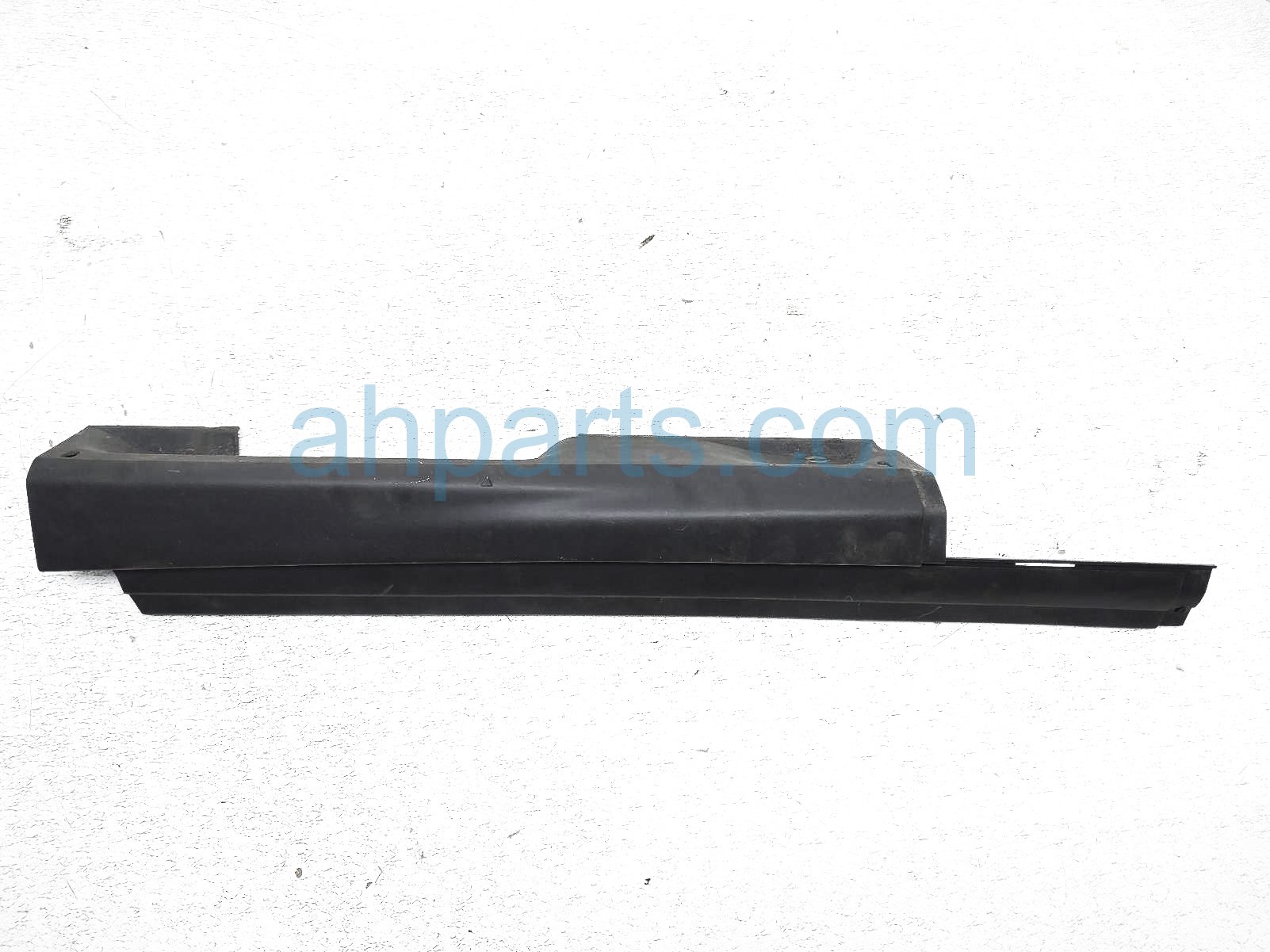 $35 Ford RR/LH SIDE SKIRT / ROCKER - BLACK