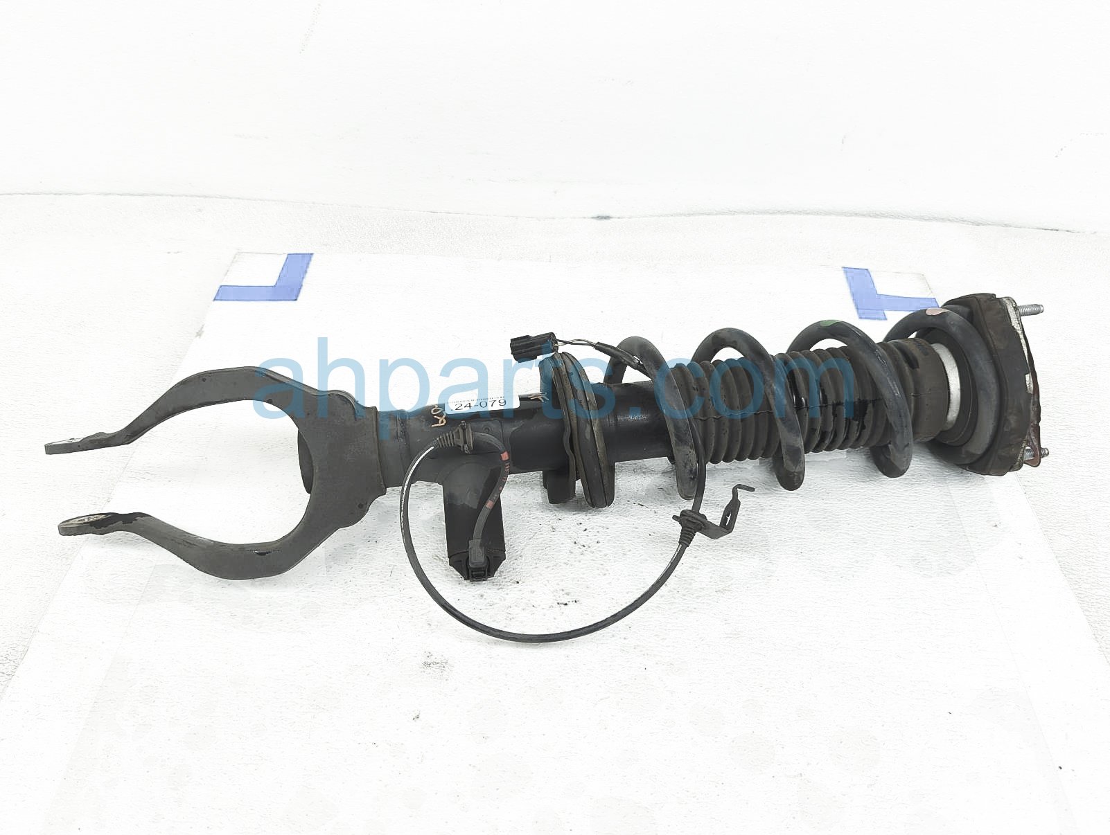 $200 Infiniti FR/RH STRUT - SPORT - W/ ACTIVE DAMP $200 Infiniti FR/RH STRUT - SPORT - W/ ACTIVE DAMP