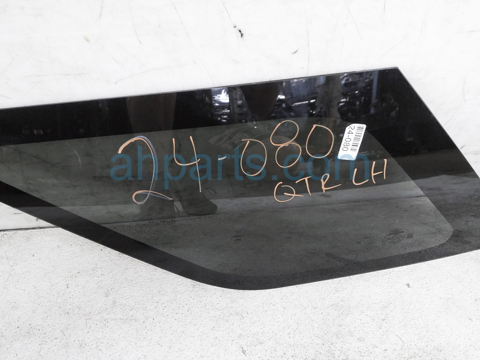 $125 Ford LH QUARTER WINDOW GLASS $125 Ford LH QUARTER WINDOW GLASS