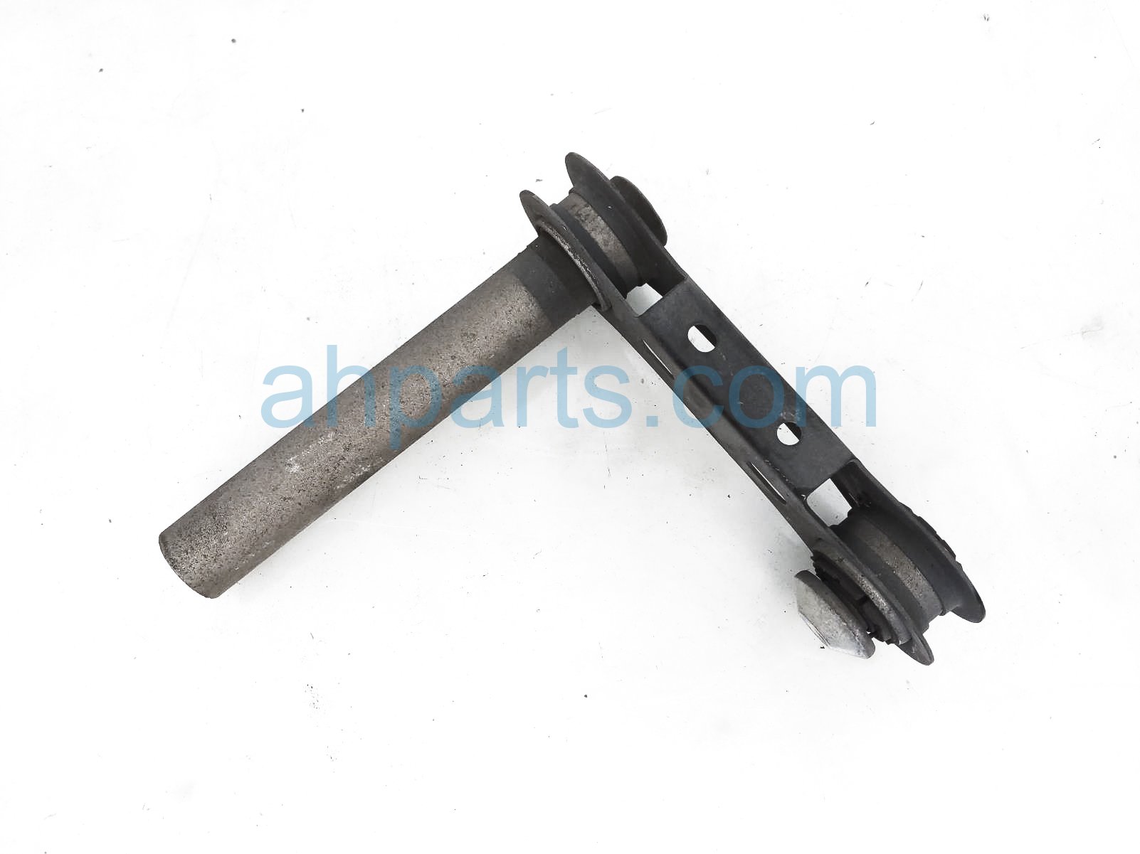 $35 Ford RR/RH VERTICAL LINK CONTROL ARM $35 Ford RR/RH VERTICAL LINK CONTROL ARM