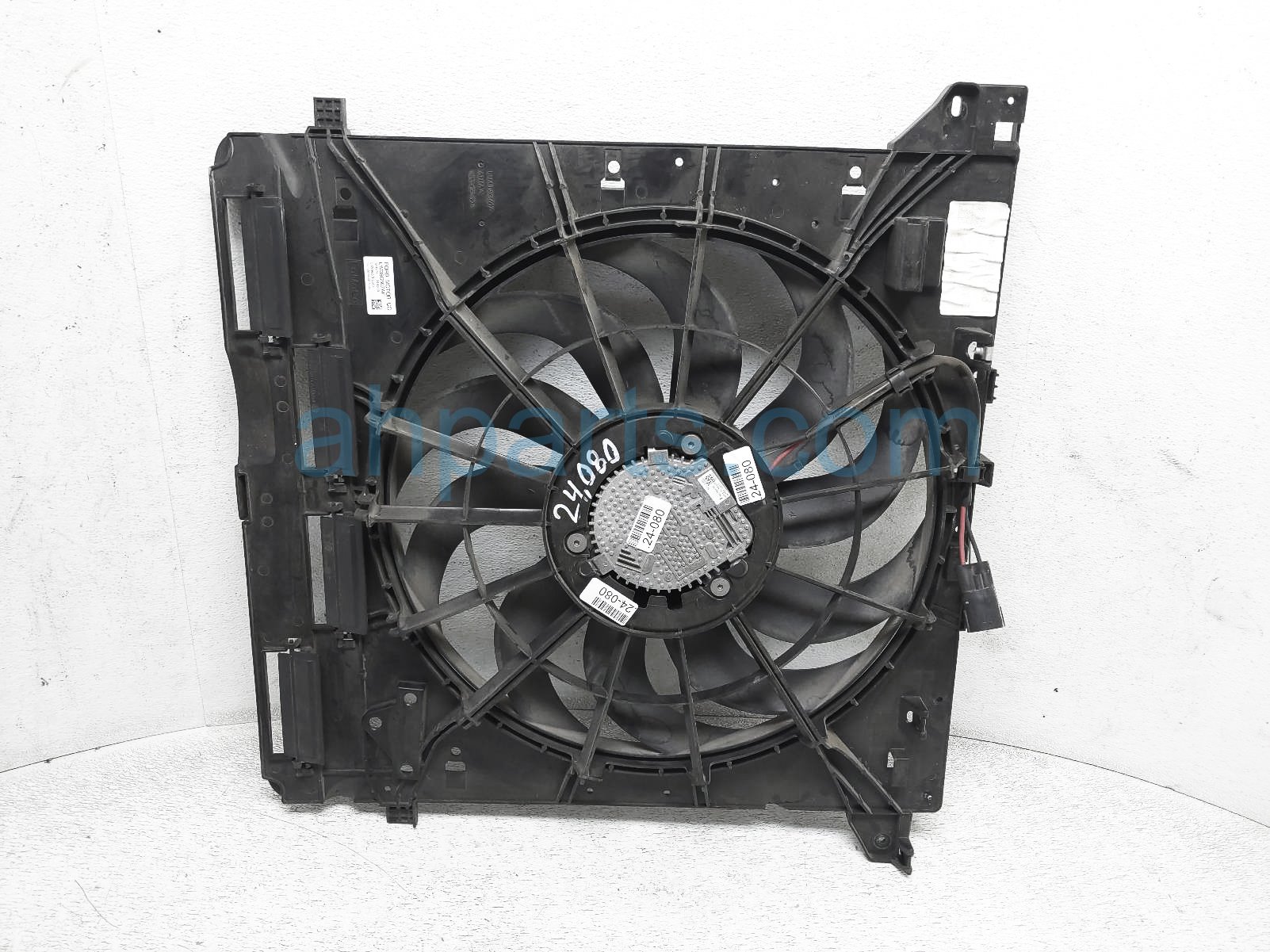 Sold 2020 Ford Explorer Cooling Radiator Fan Assembly P1MZ-8C607-A