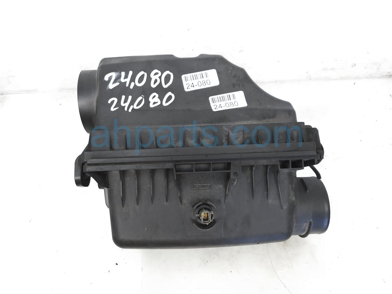 Sold 2020 Ford Explorer Air Cleaner Intake Box L1MZ-9600-P
