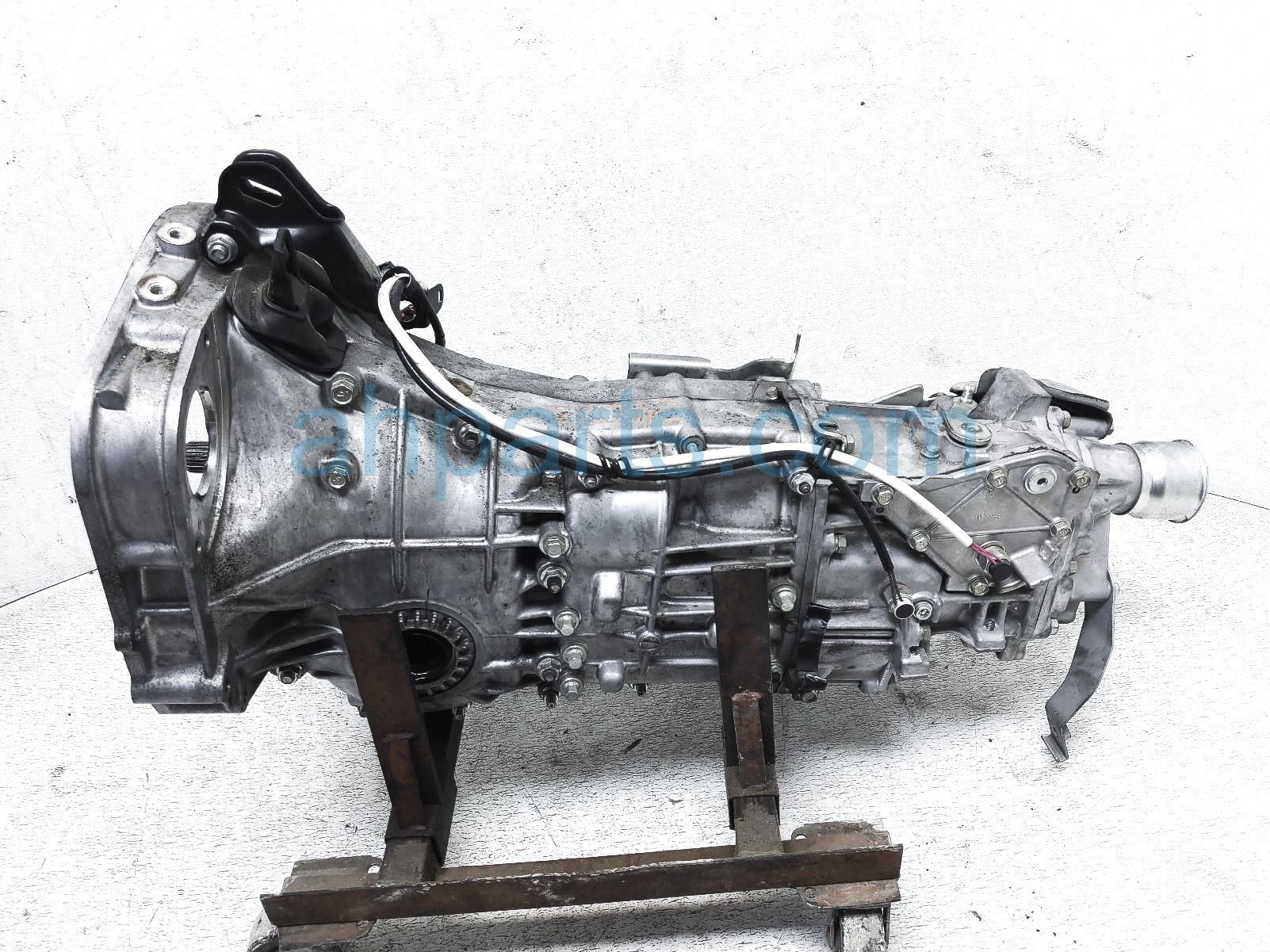 $1099 Subaru MANUAL TRANSMISSION = 15K MI $1099 Subaru MANUAL TRANSMISSION = 15K MI