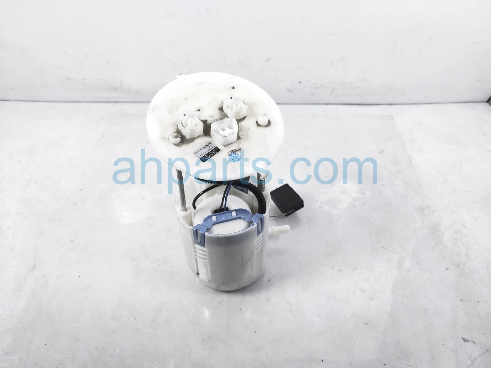 $99 Lexus GAS / FUEL PUMP (TANK MOUNTED) $99 Lexus GAS / FUEL PUMP (TANK MOUNTED)