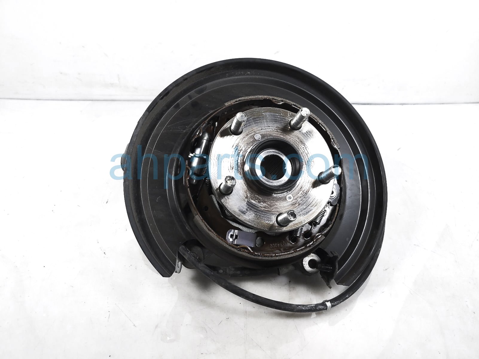 $145 Subaru RR/LH SPINDLE KNUCKLE HUB $145 Subaru RR/LH SPINDLE KNUCKLE HUB