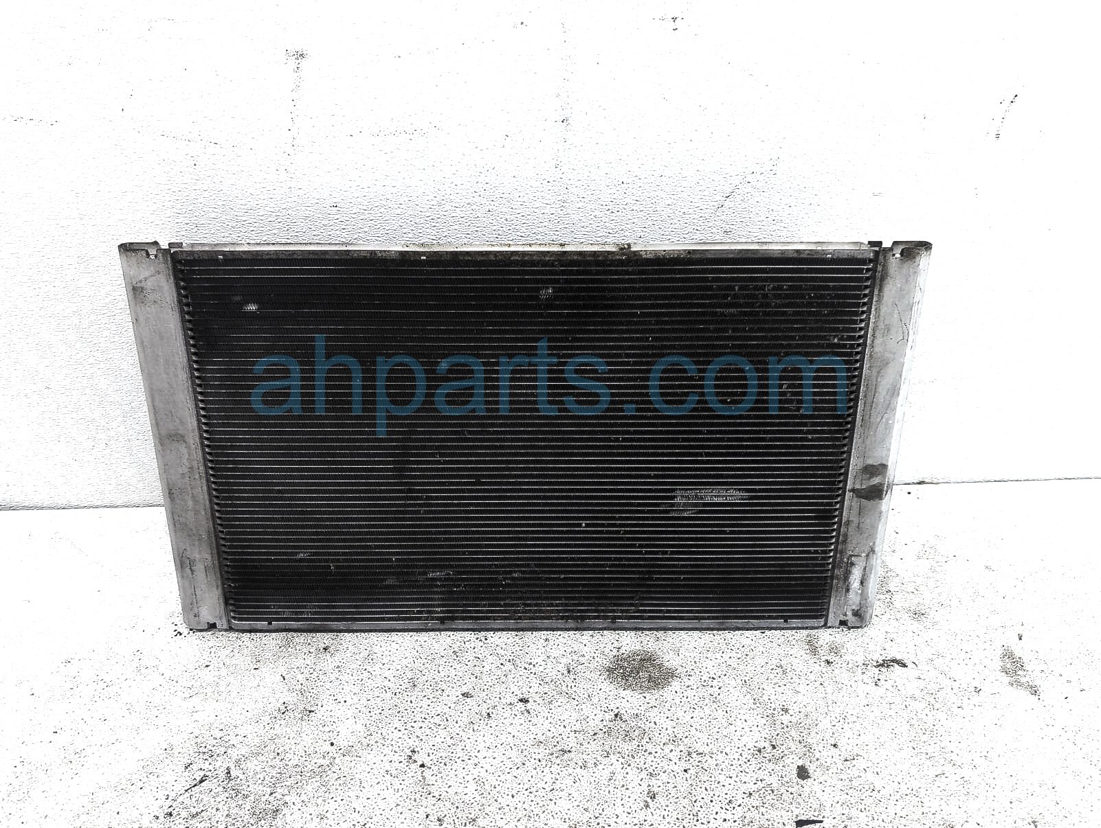 $65 BMW RADIATOR $65 BMW RADIATOR
