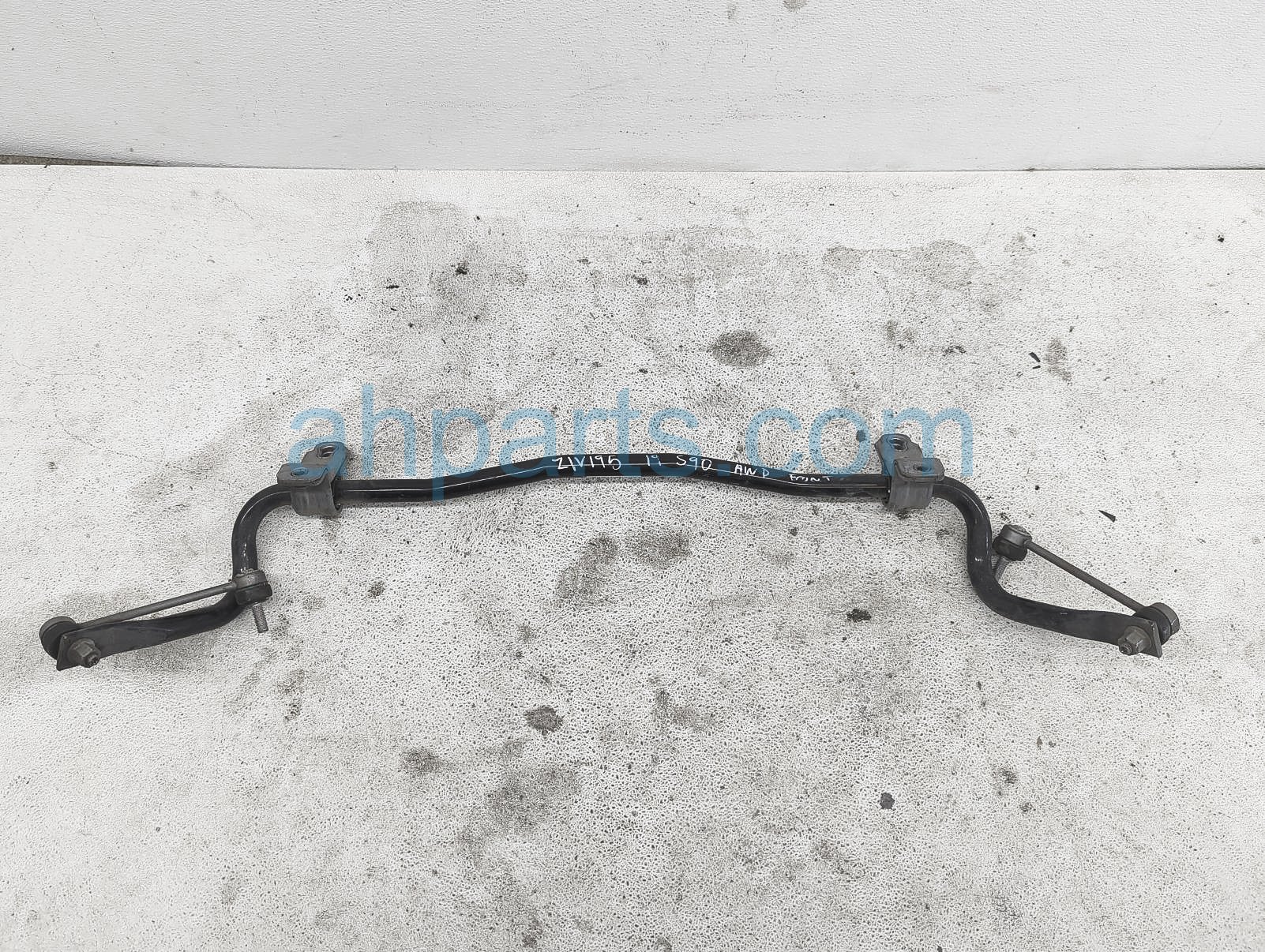 $125 Volvo FRONT SWAY BAR W/ LINK $125 Volvo FRONT SWAY BAR W/ LINK
