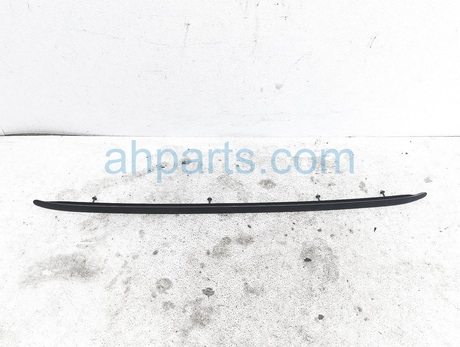 $99 BMW LH ROOF RAIL ASSY - BLACK $99 BMW LH ROOF RAIL ASSY - BLACK