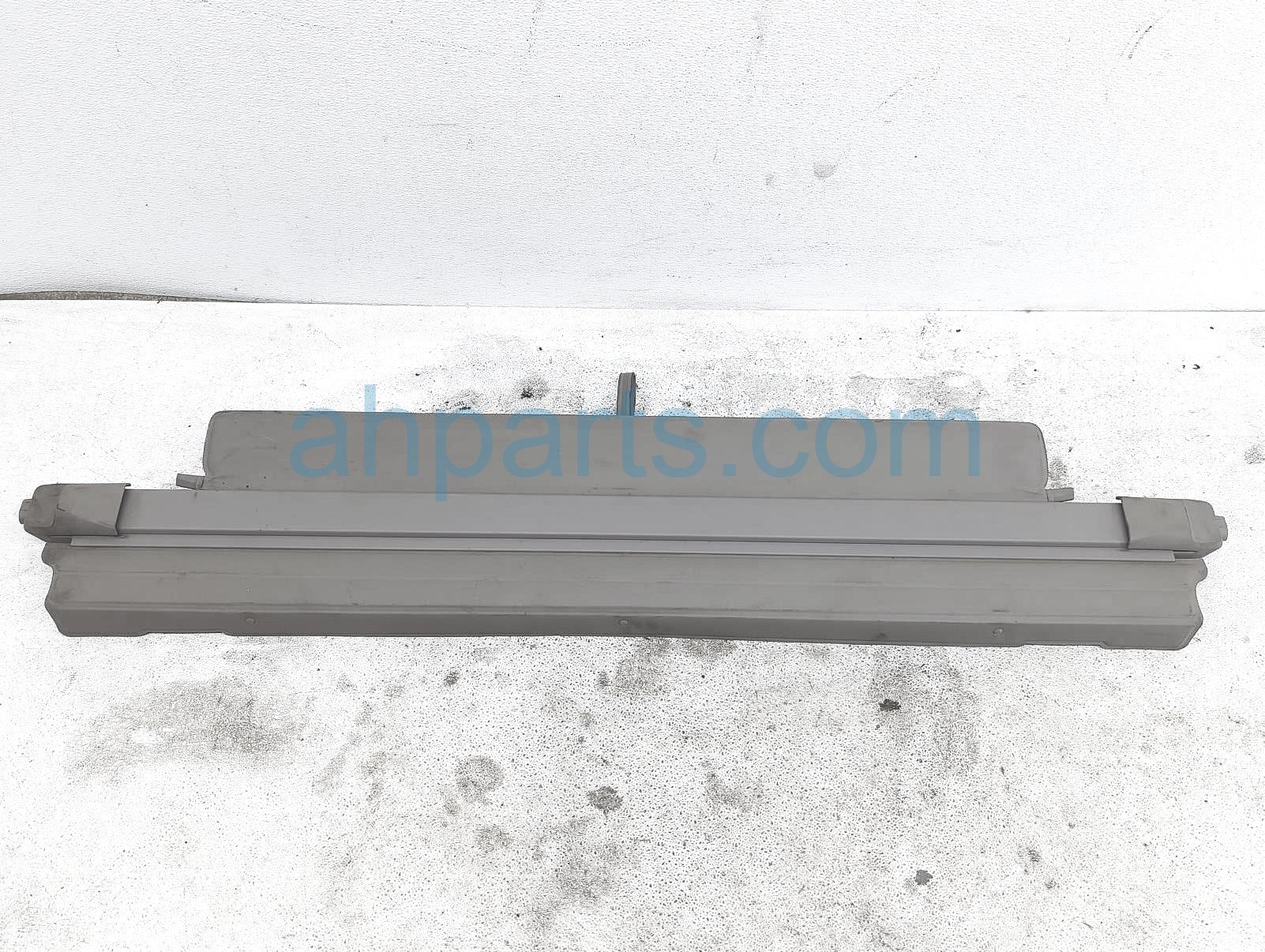 2006 Volvo Xc90 Rear Cargo Tonneau Cover - Grey 31389727