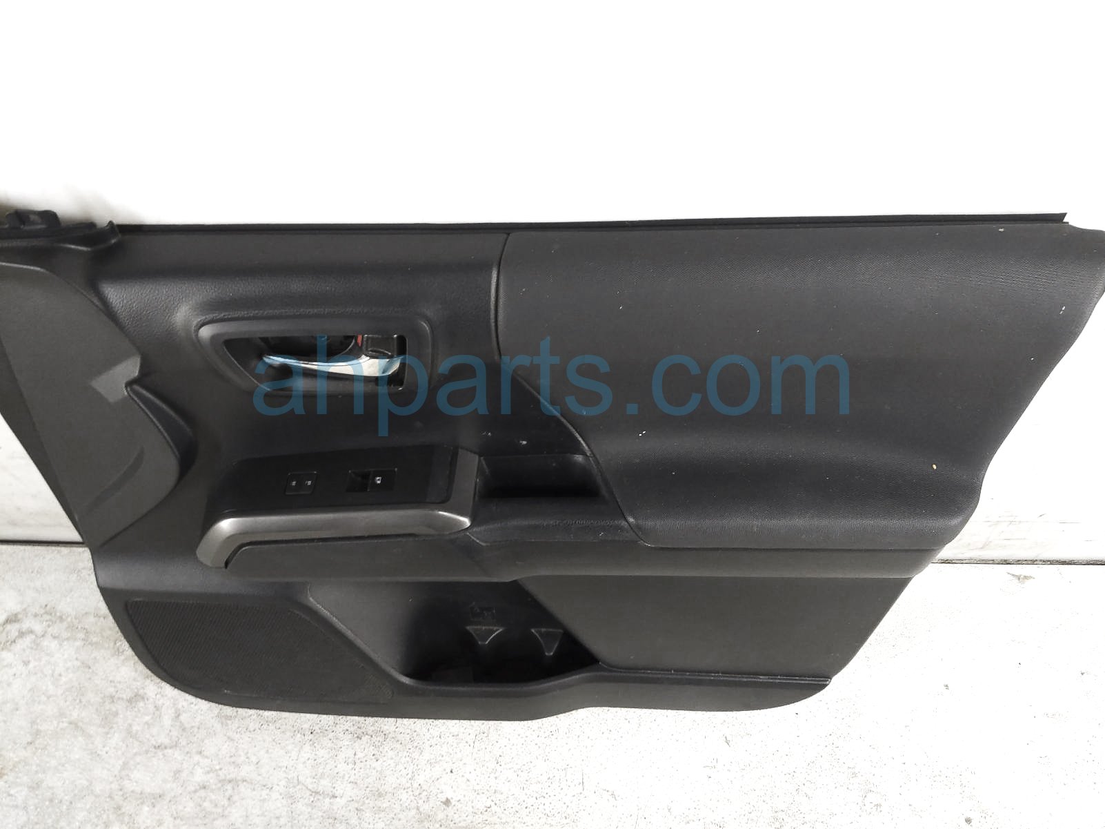 $200 Toyota FR/RH INTERIOR DOOR PANEL - BLACK CC $200 Toyota FR/RH INTERIOR DOOR PANEL - BLACK CC